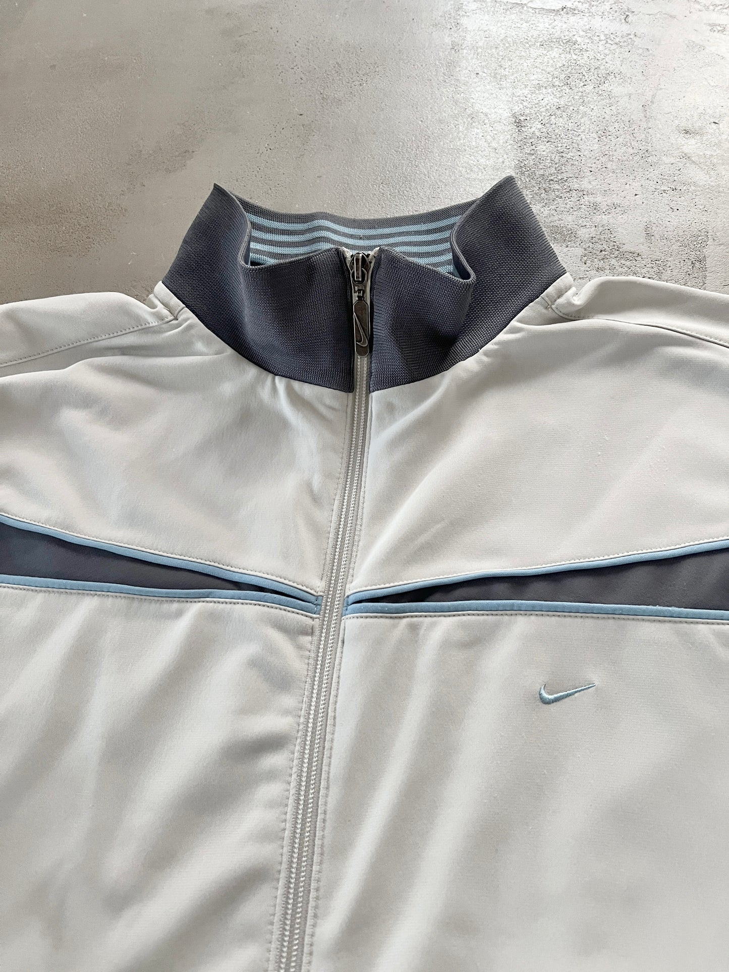 GREY/BABY BLUE NIKE TRACK JACKET - 2000S - L/XL