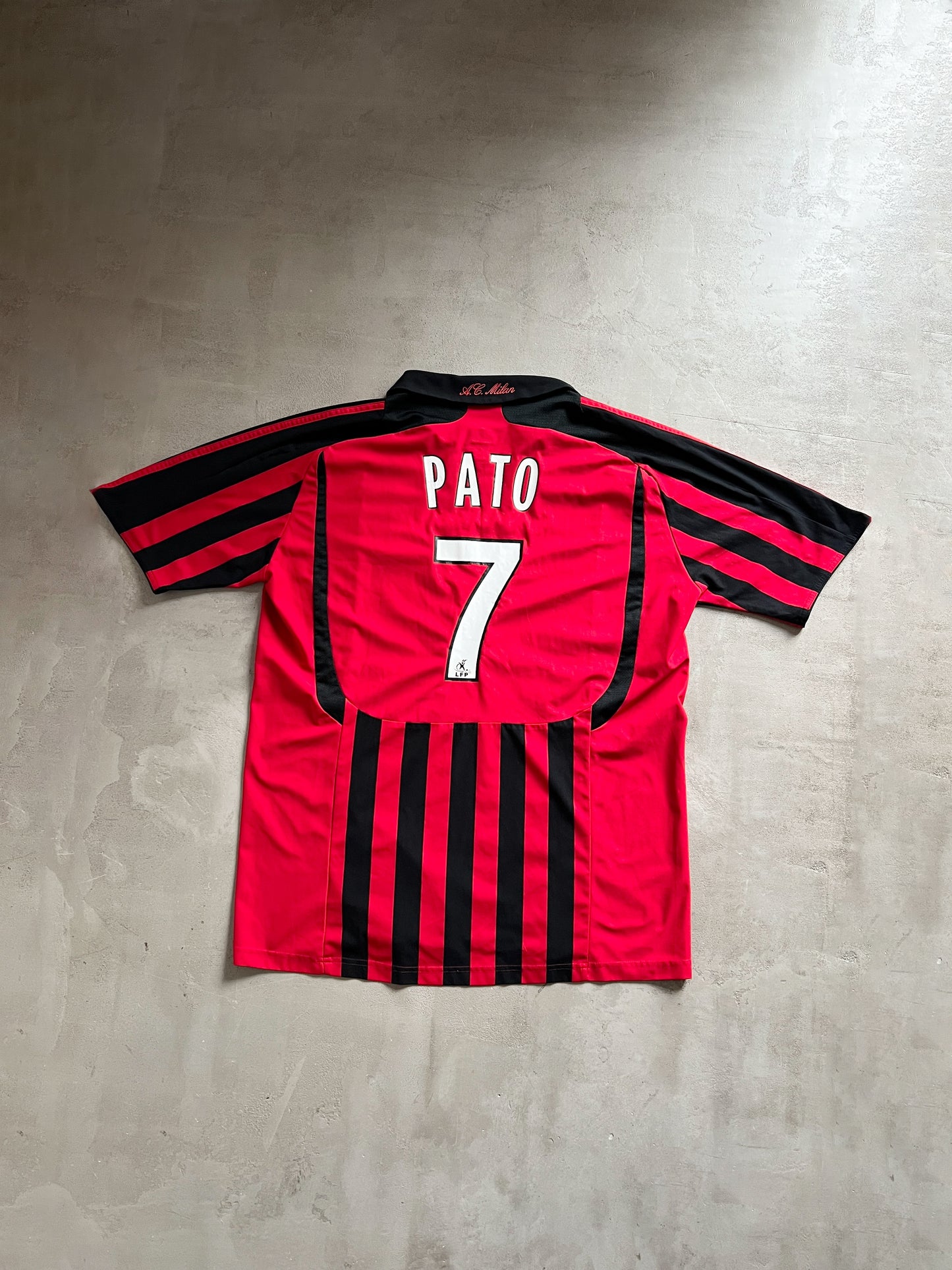 RED AC MILAN PATO JERSEY - 2000S - L/XL