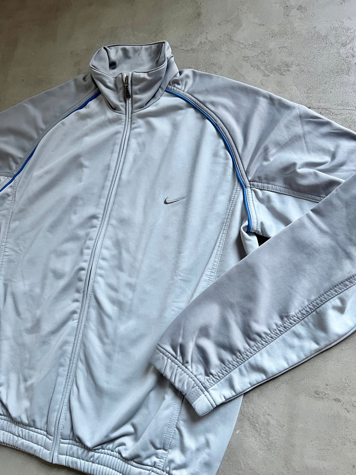 GREY NIKE TRACK JACKET - 2000S - L