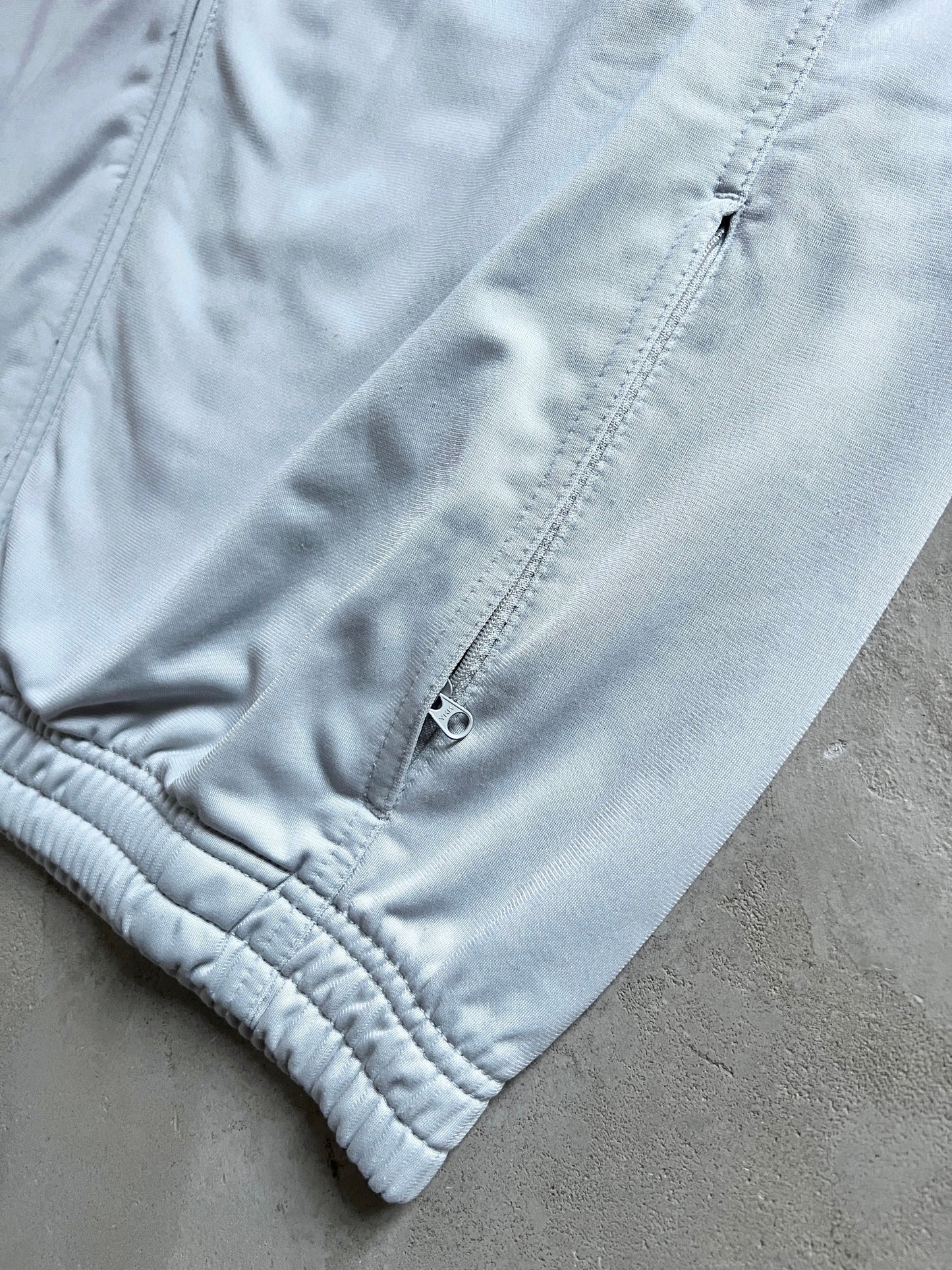 GREY NIKE TRACK JACKET - 2000S - L