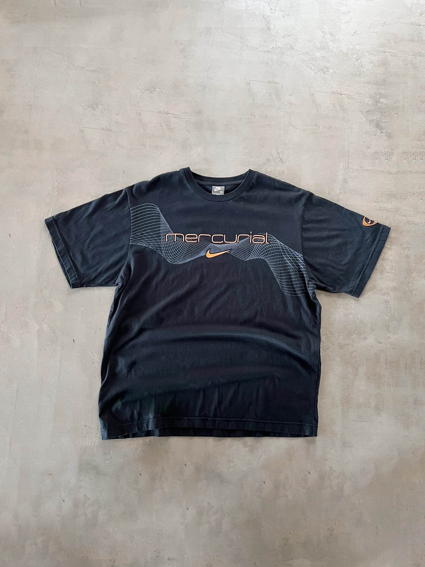 BLACK NIKE MERCURIAL TEE - 2000S - L/XL