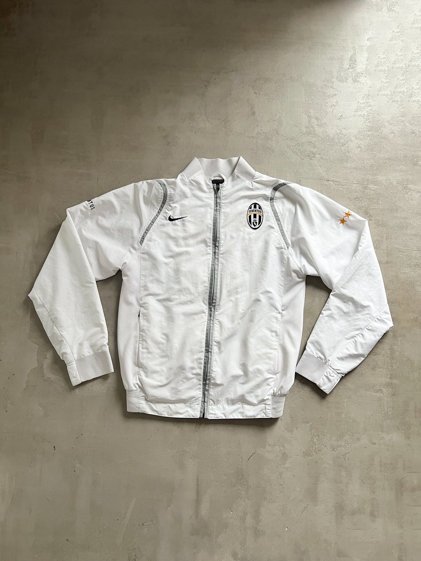 WHITE JUVENTUS NIKE TRACK JACKET - 2000S - S