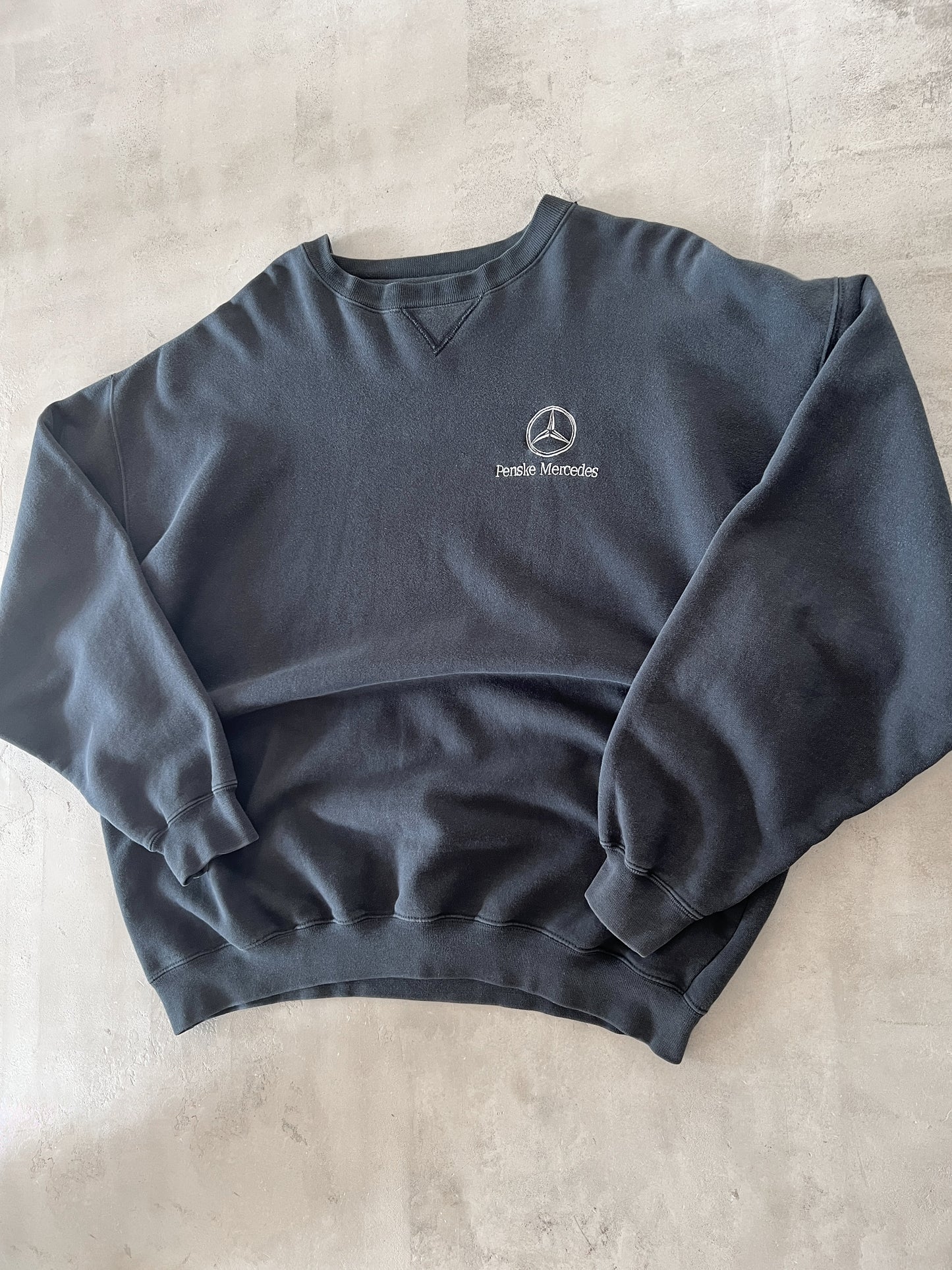 BLACK MERCEDES BENZ RACING SWEATER - 1990S - XL