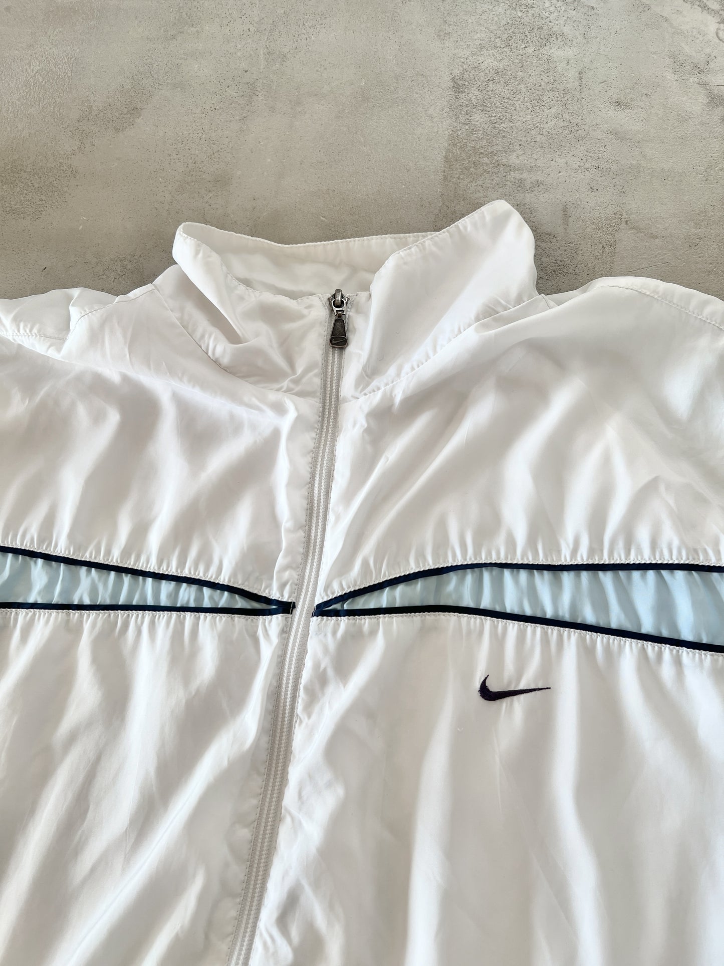 WHITE/BABY BLUE NIKE TRACK JACKET - 2000S - XL