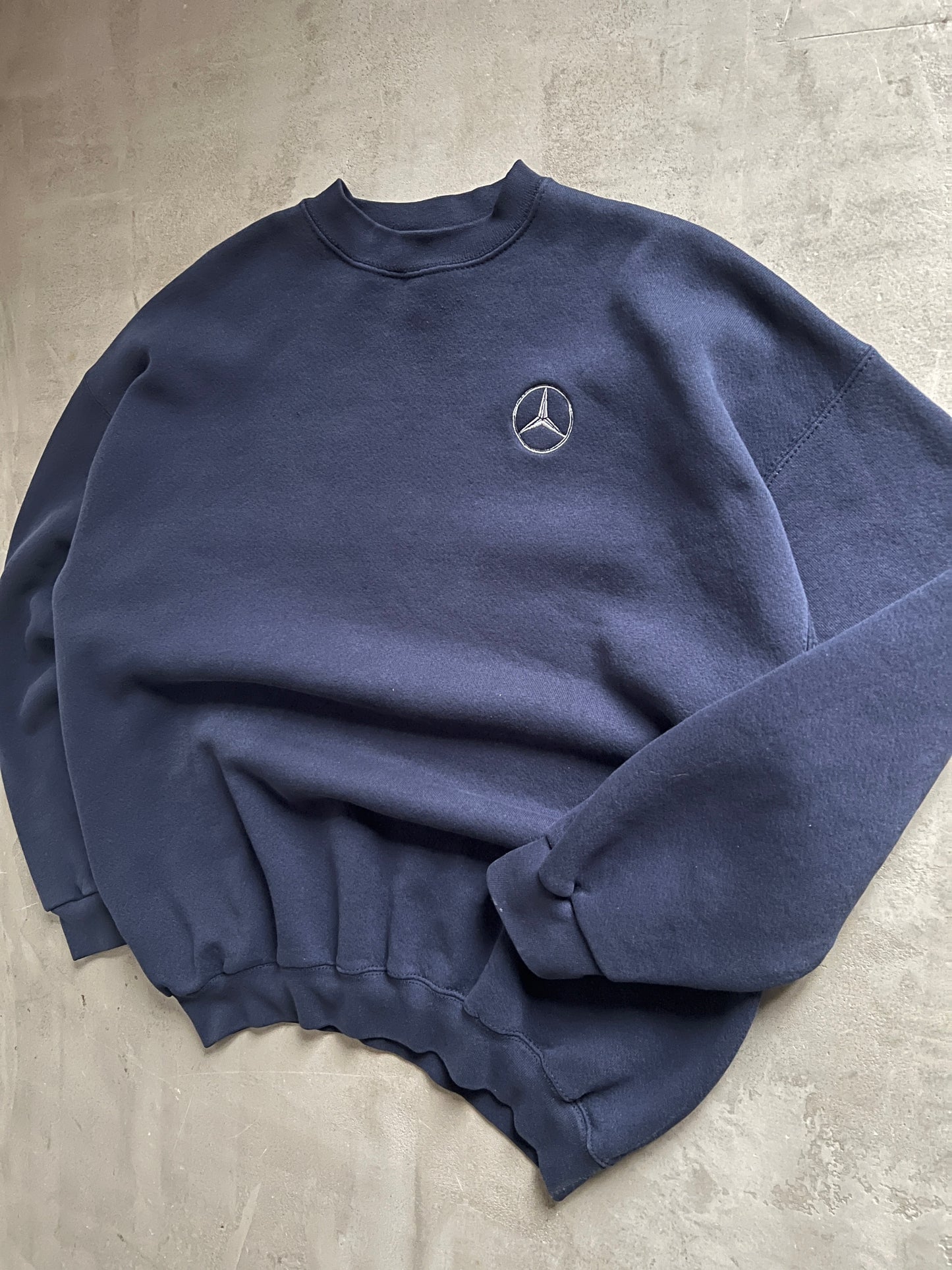 NAVY MERCEDES BENZ SWEATER - 1990S - XL/L