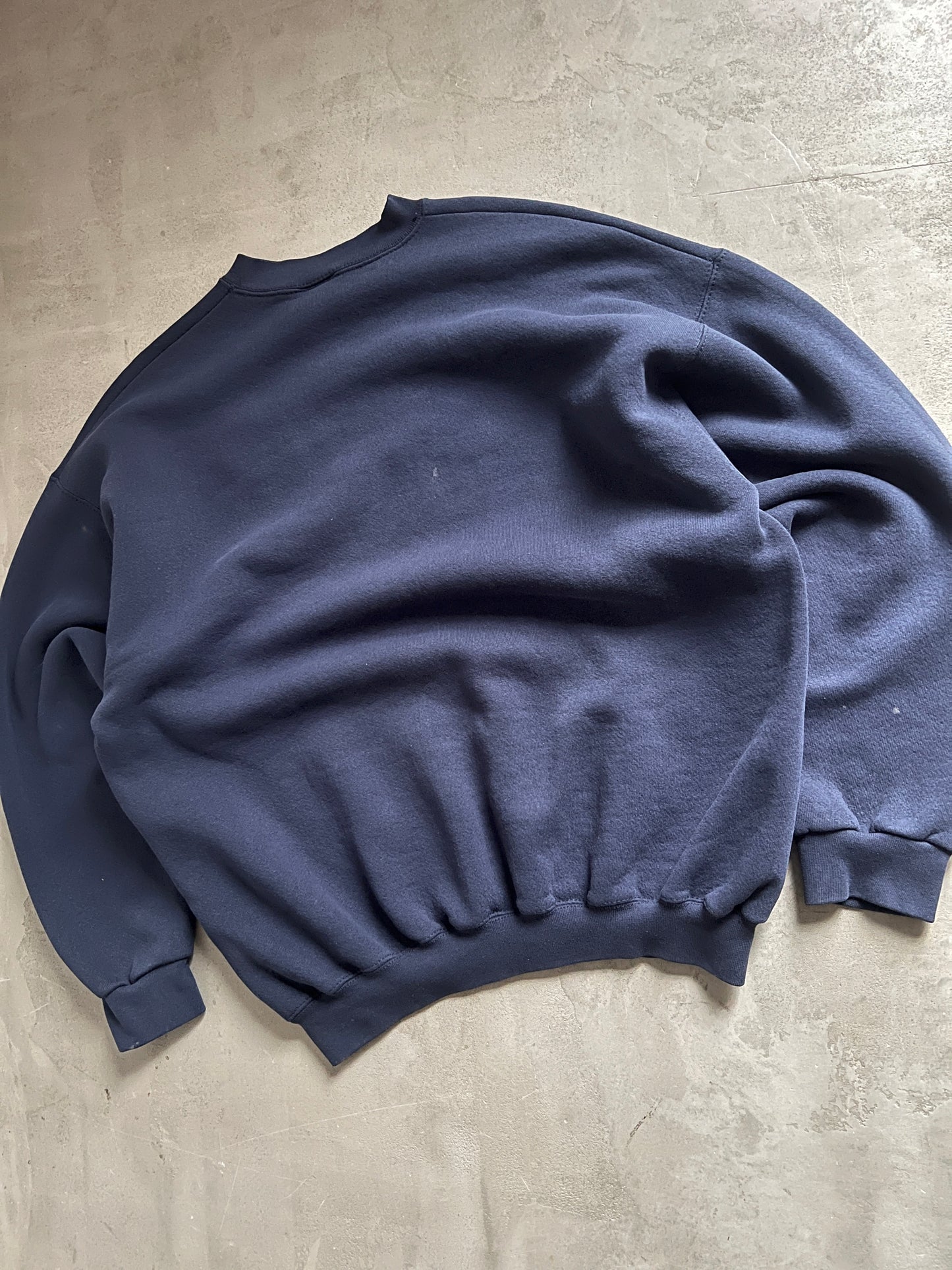 NAVY MERCEDES BENZ SWEATER - 1990S - XL/L