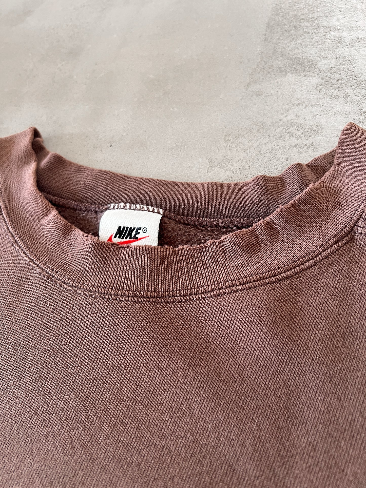 FADED MOCHA NIKE SWEATER - 1990S - L