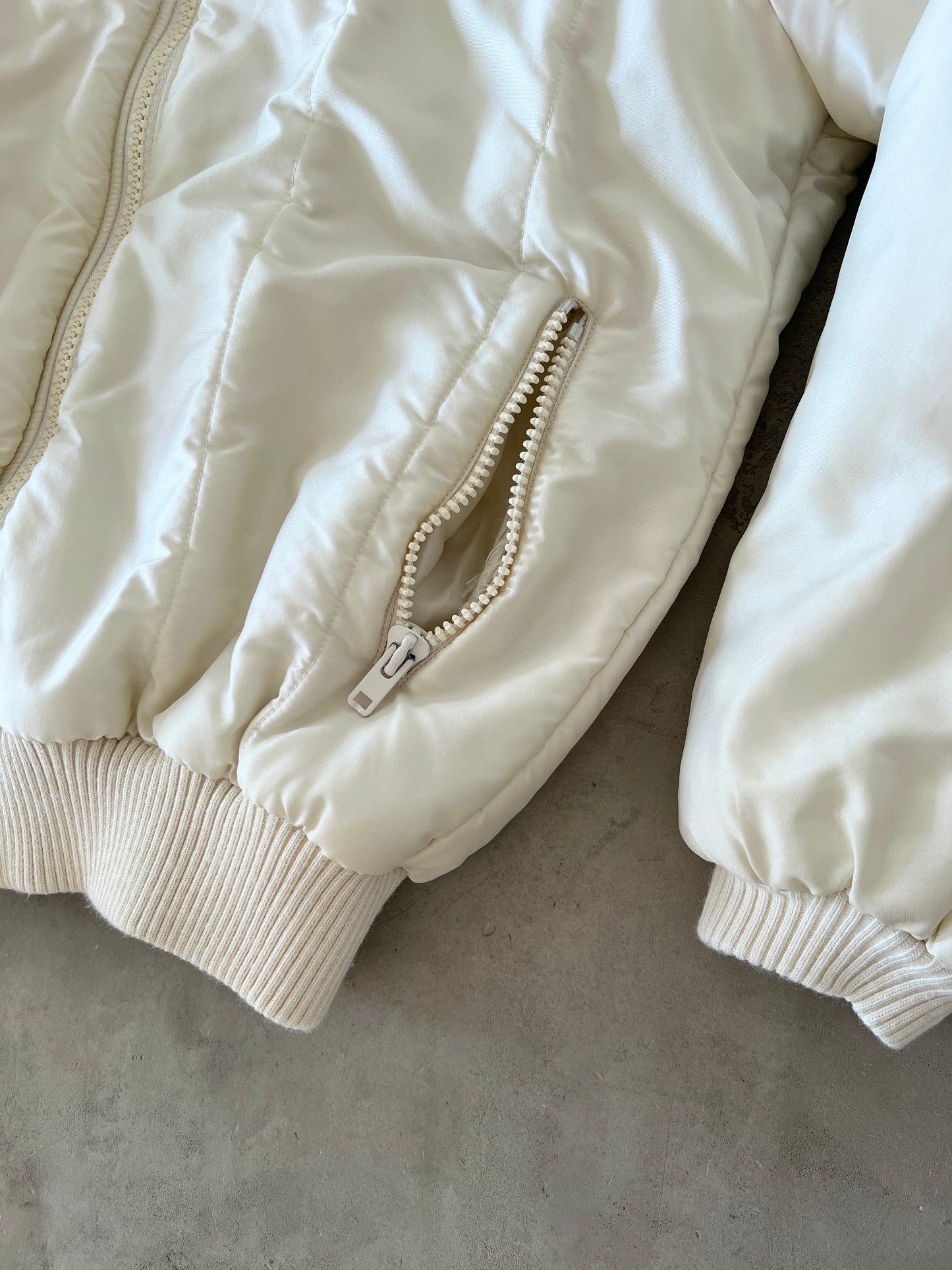 CREAM PORSCHE RACING JACKET - 1990S - L/M