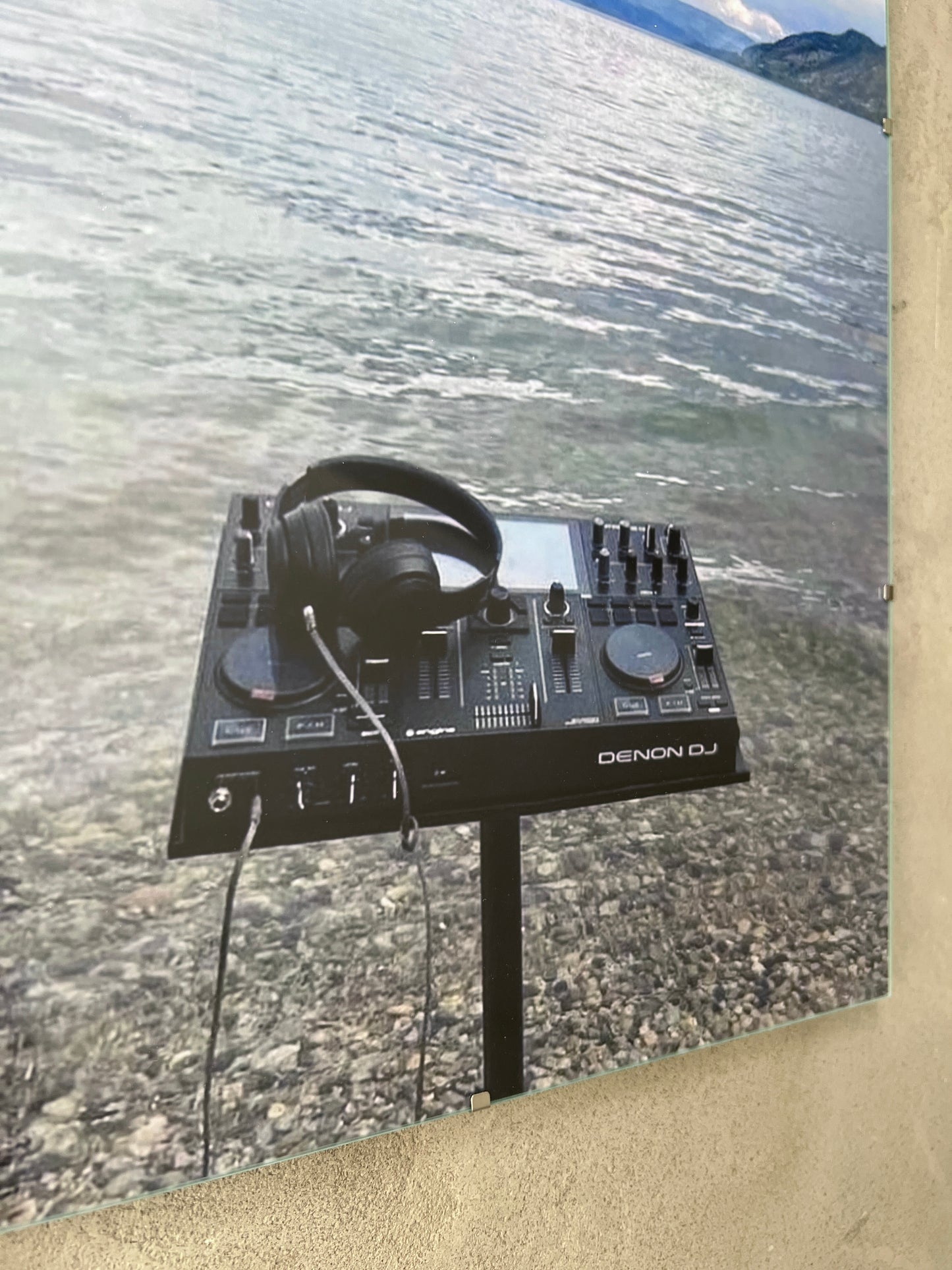 DJ SET x OCEAN GLASS PRINT