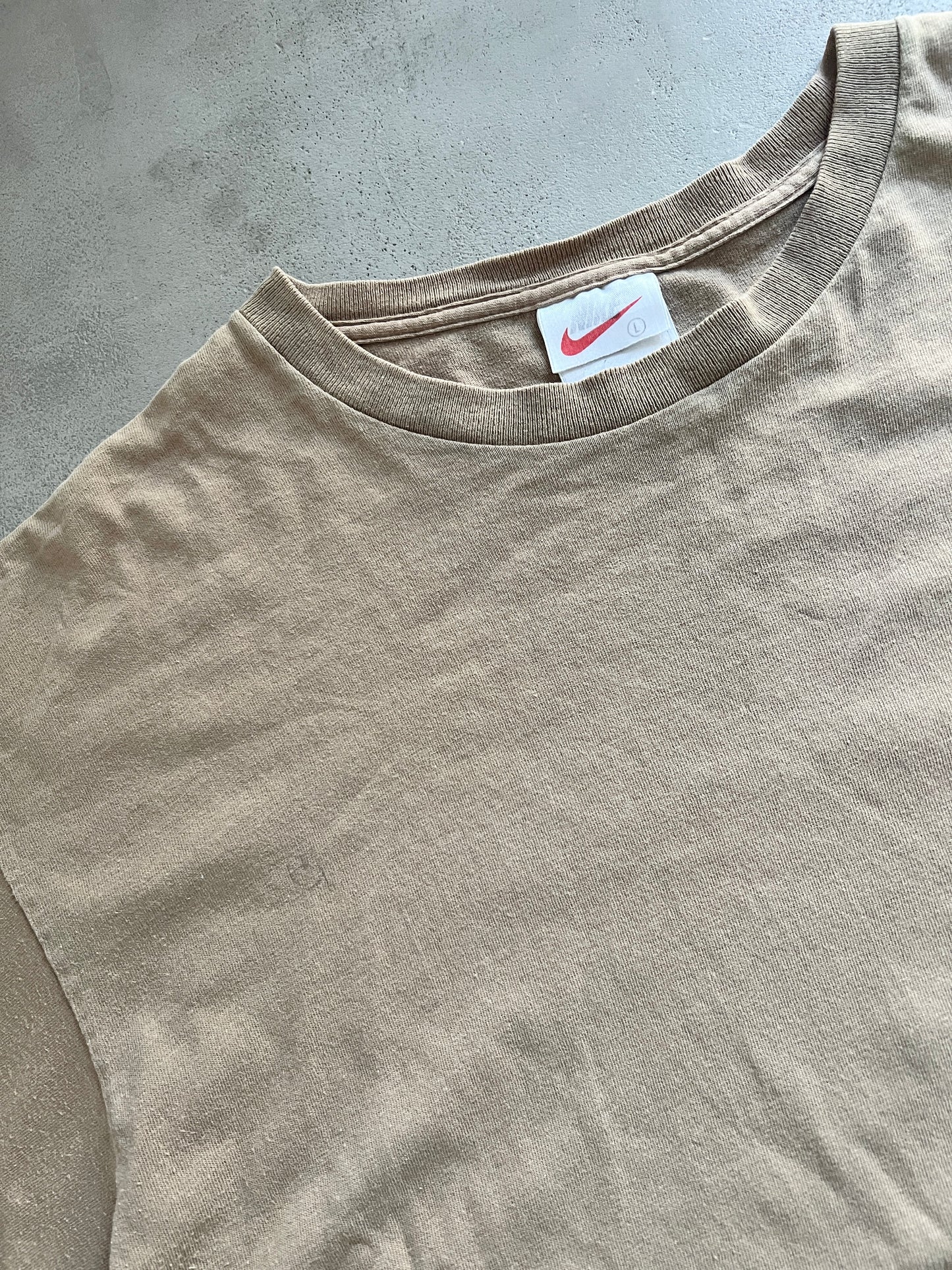 TAN NIKE TEE - 1990S - XXL