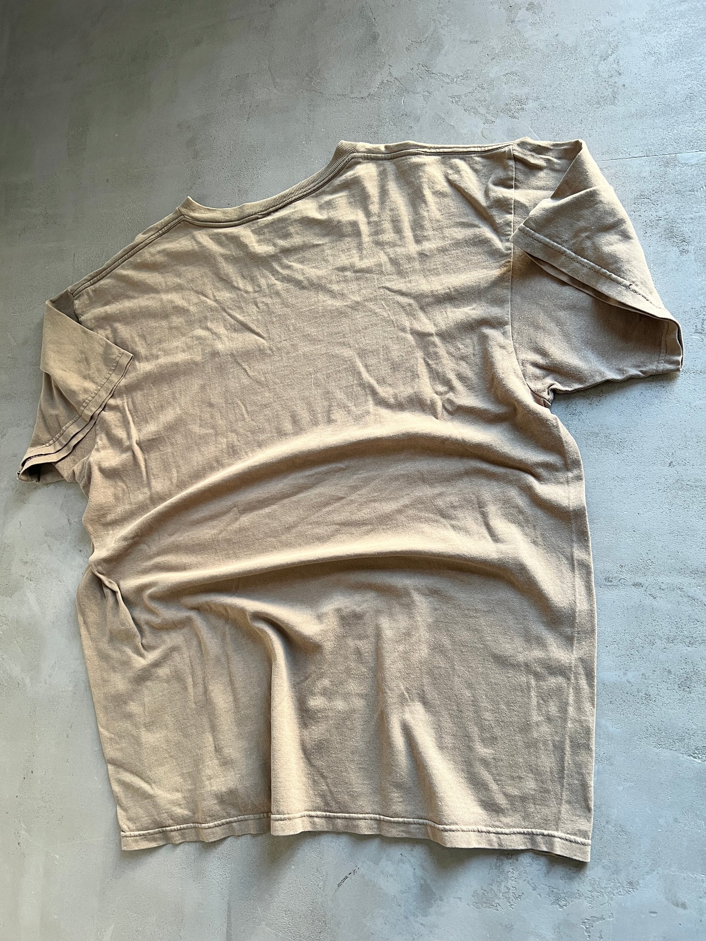 TAN NIKE TEE - 1990S - XXL