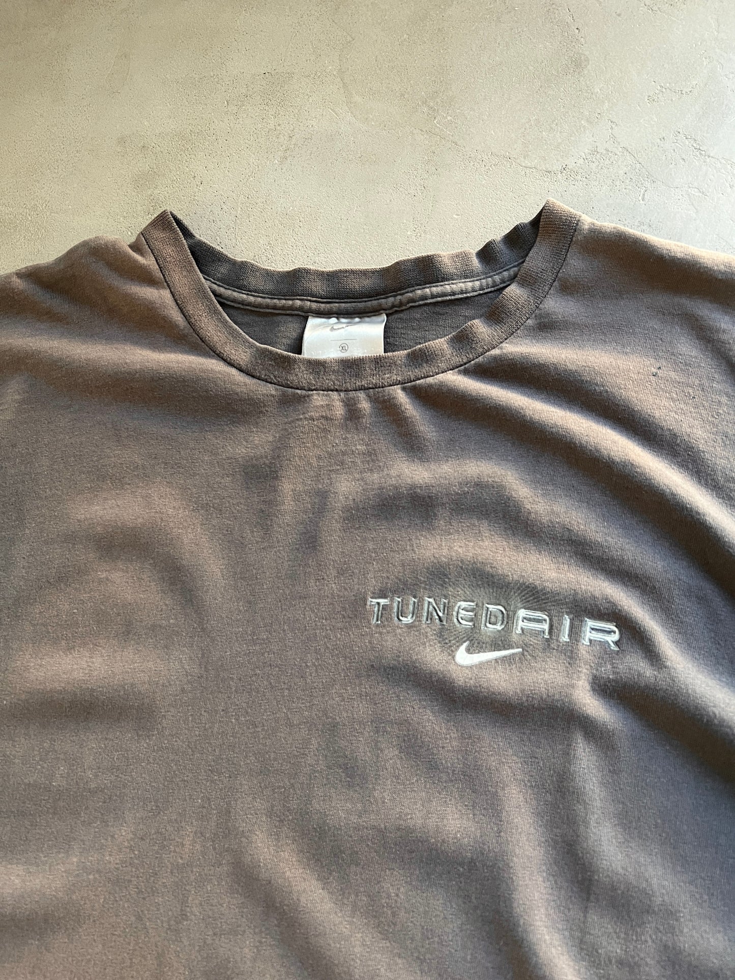 FADED MOCHA NIKE TN TEE - 1990S - XL