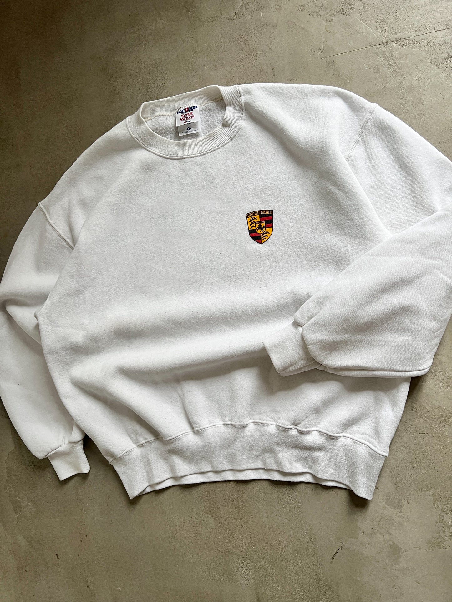 WHITE PORSCHE CARRERA SWEATER - 1990S - L/M