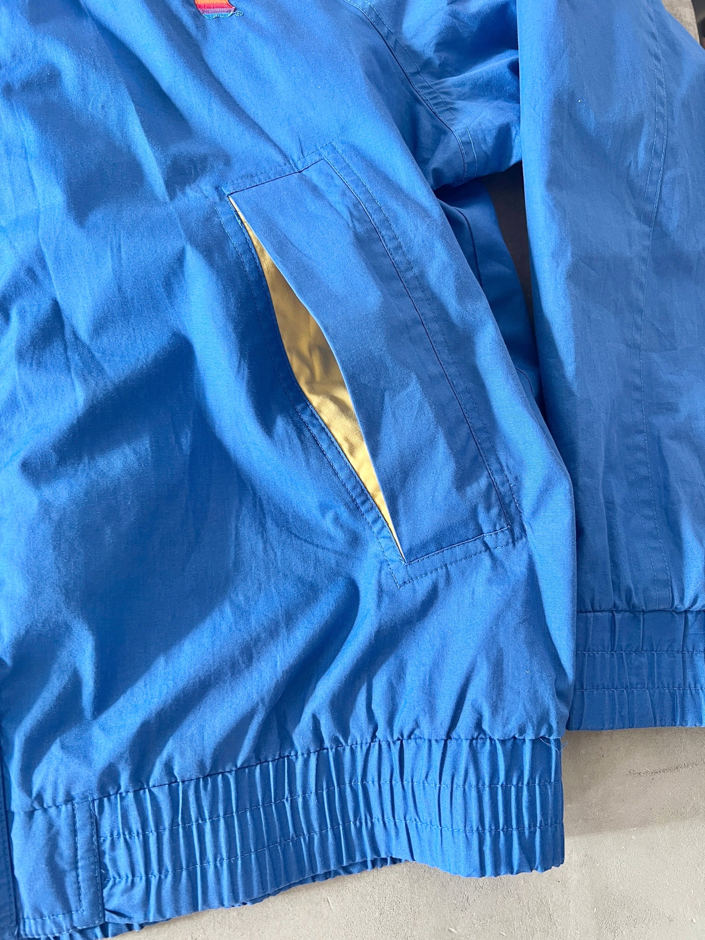 BLUE APPLE JACKET - 1990S - L