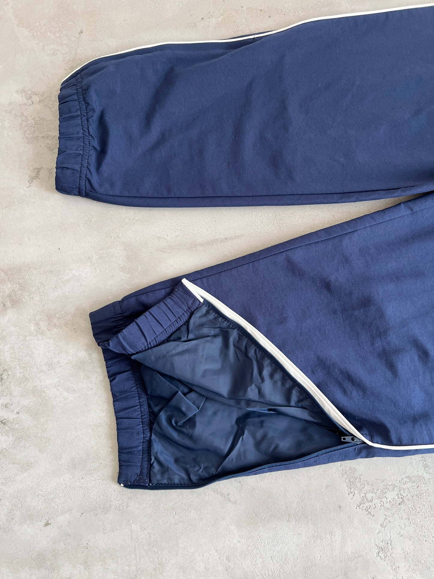 NAVY NIKE TRACK PANTS - 2000S - XL/L
