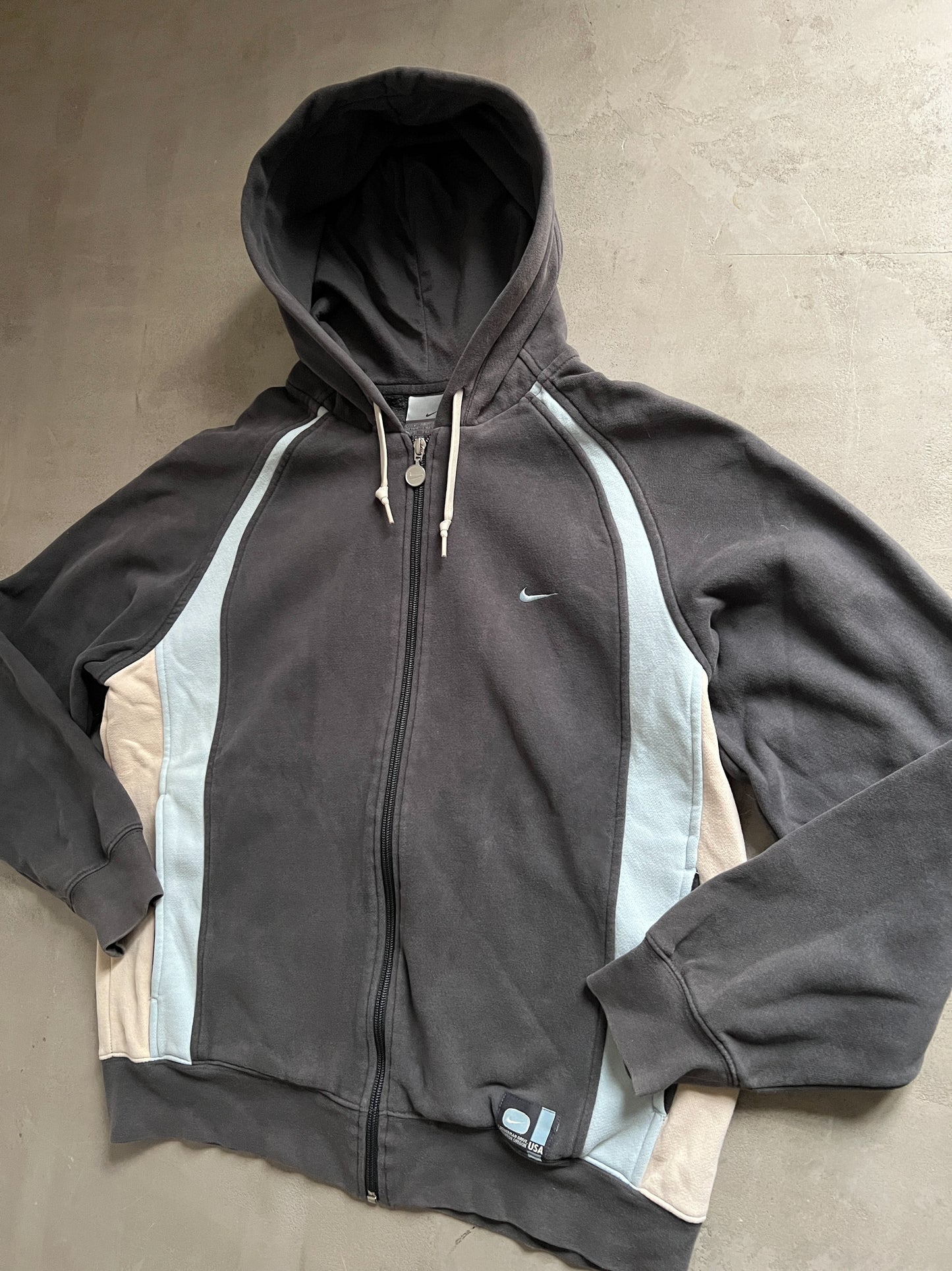 GREY/BABY BLUE NIKE ZIP UP HOODIE - 2000S - M