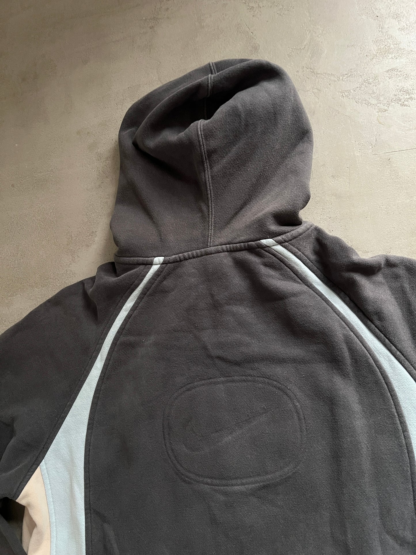 GREY/BABY BLUE NIKE ZIP UP HOODIE - 2000S - M