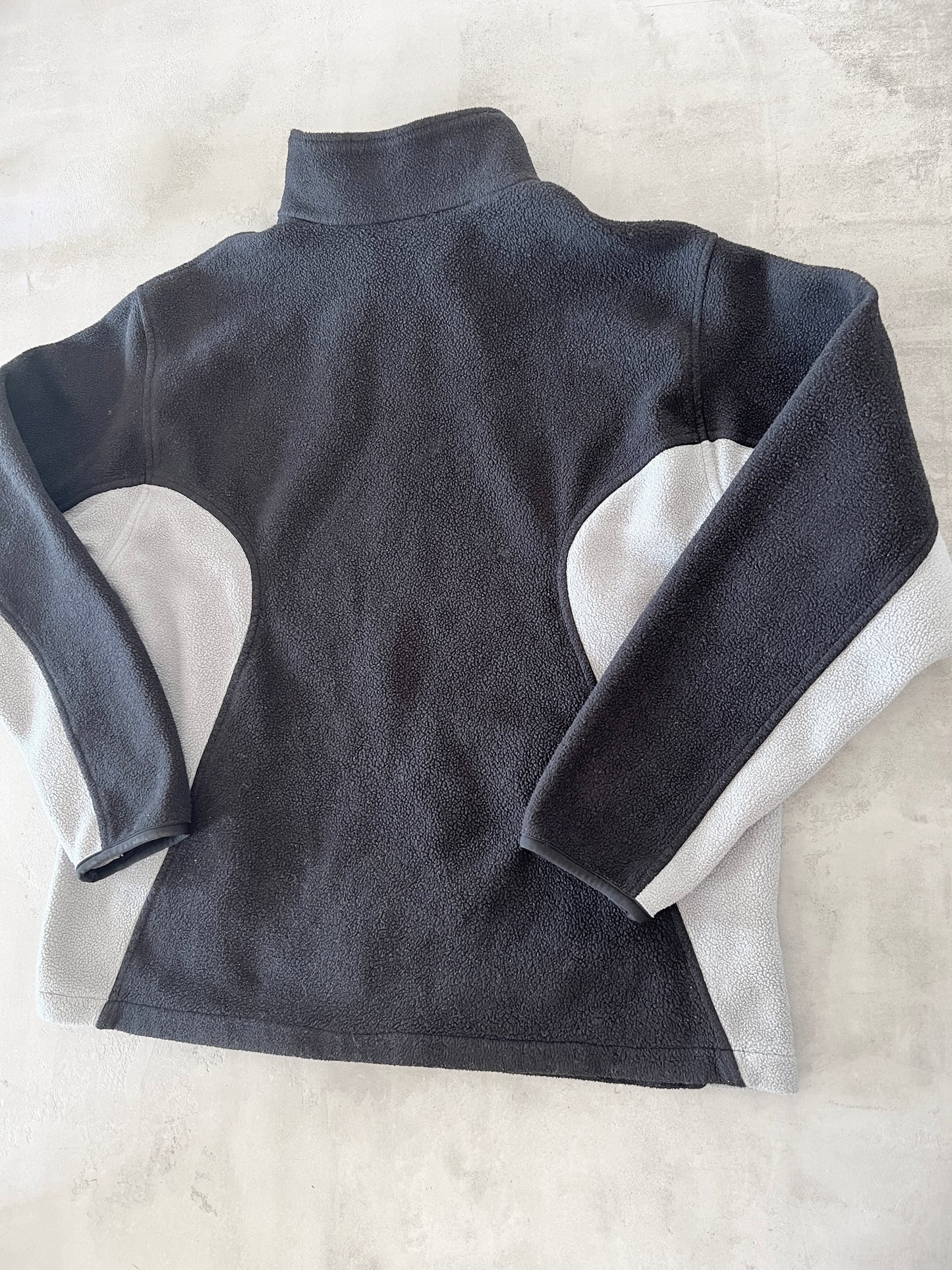BLACK/GREY OAKLEY FLEECE JACKET - 1990S - XL