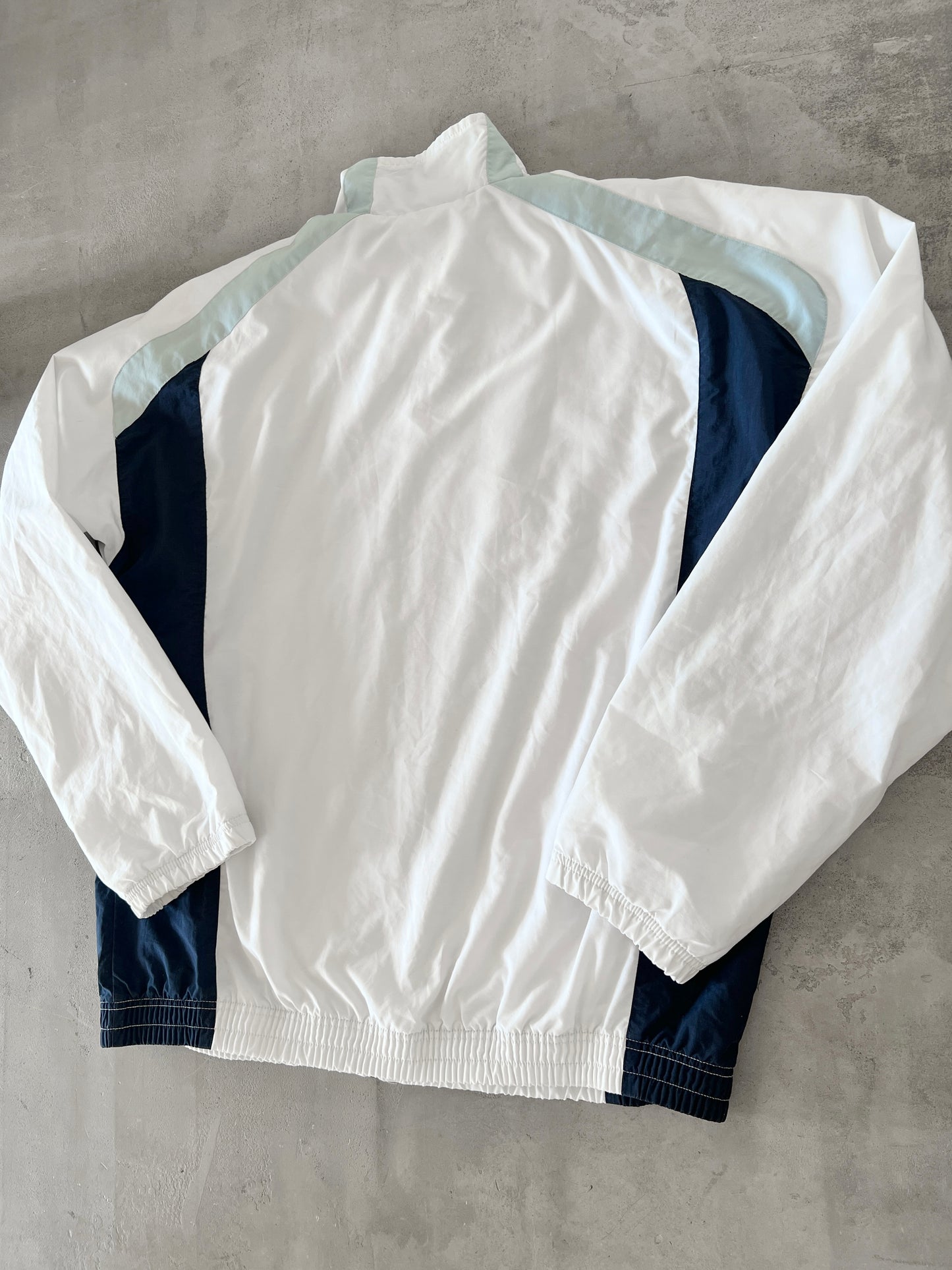 WHITE/BABY BLUE NIKE TRACK JACKET - 2000S - XL