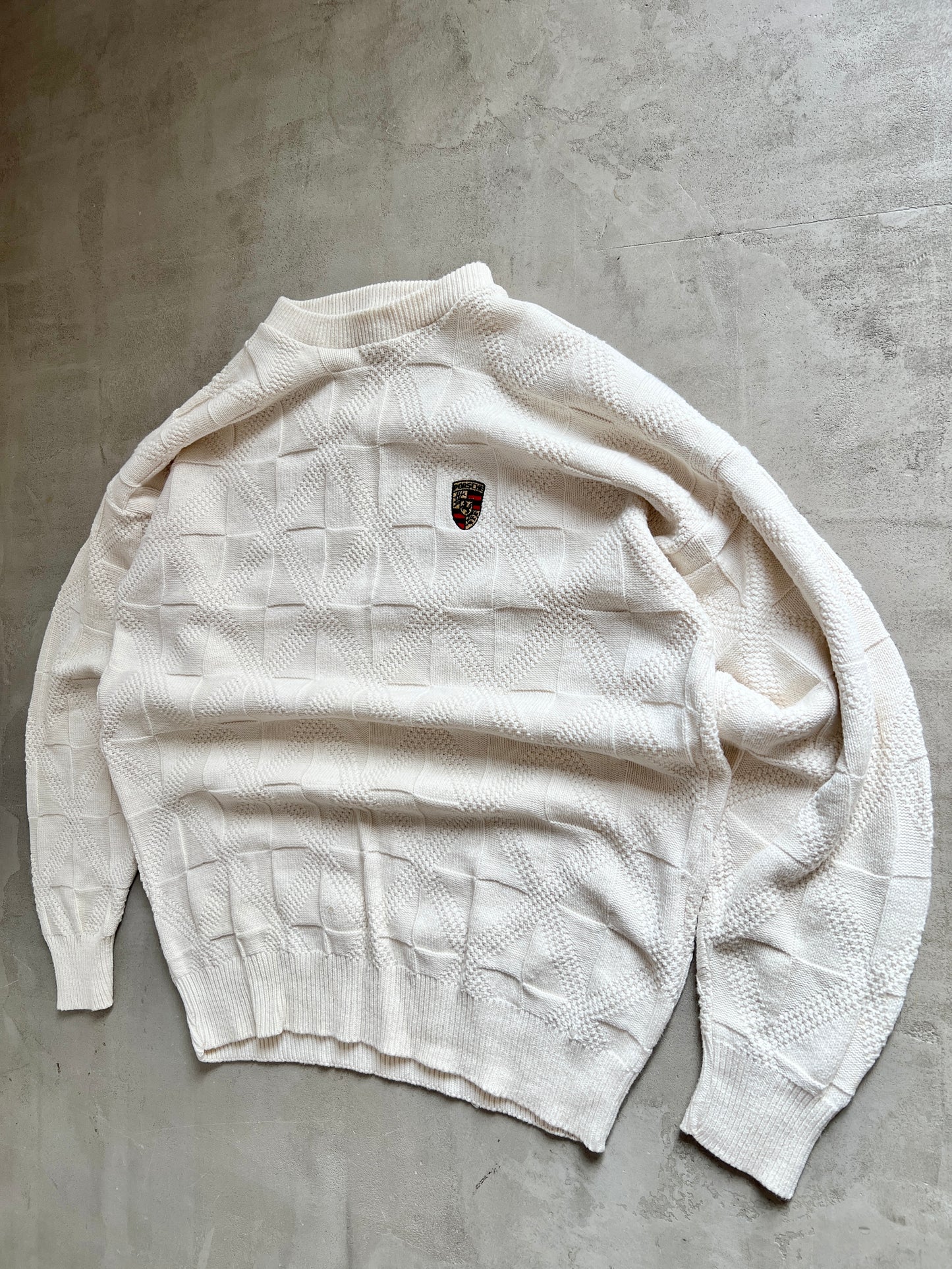 CREME PORSCHE KNIT SWEATER - 1990S - XL