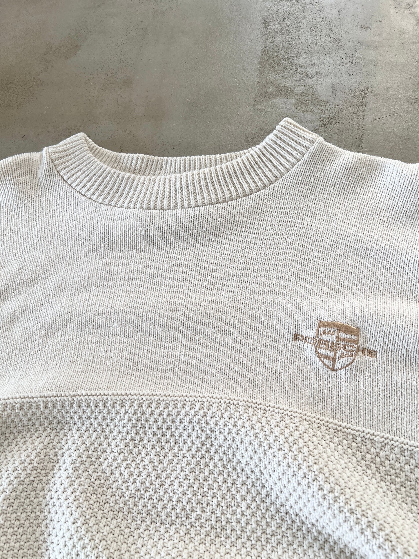 CREME PORSCHE KNIT SWEATER - 1990S - L