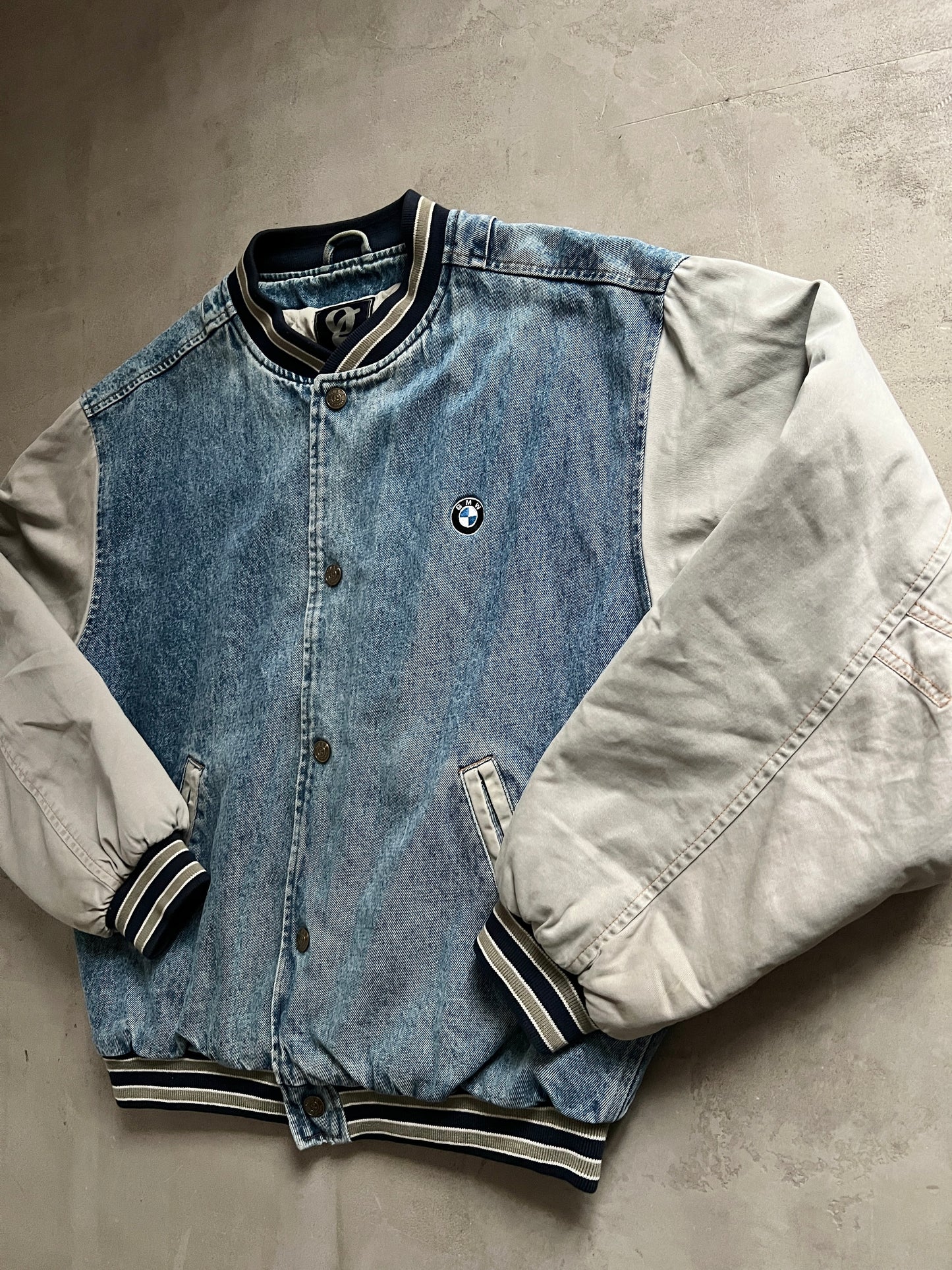 BLUE/CREME BMW JEANS JACKET - 1990S - L