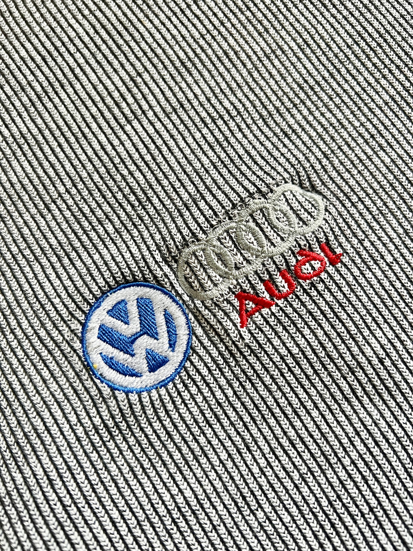 GREY AUDI X VOLKSWAGEN SWEATER - 1990S - L/XL