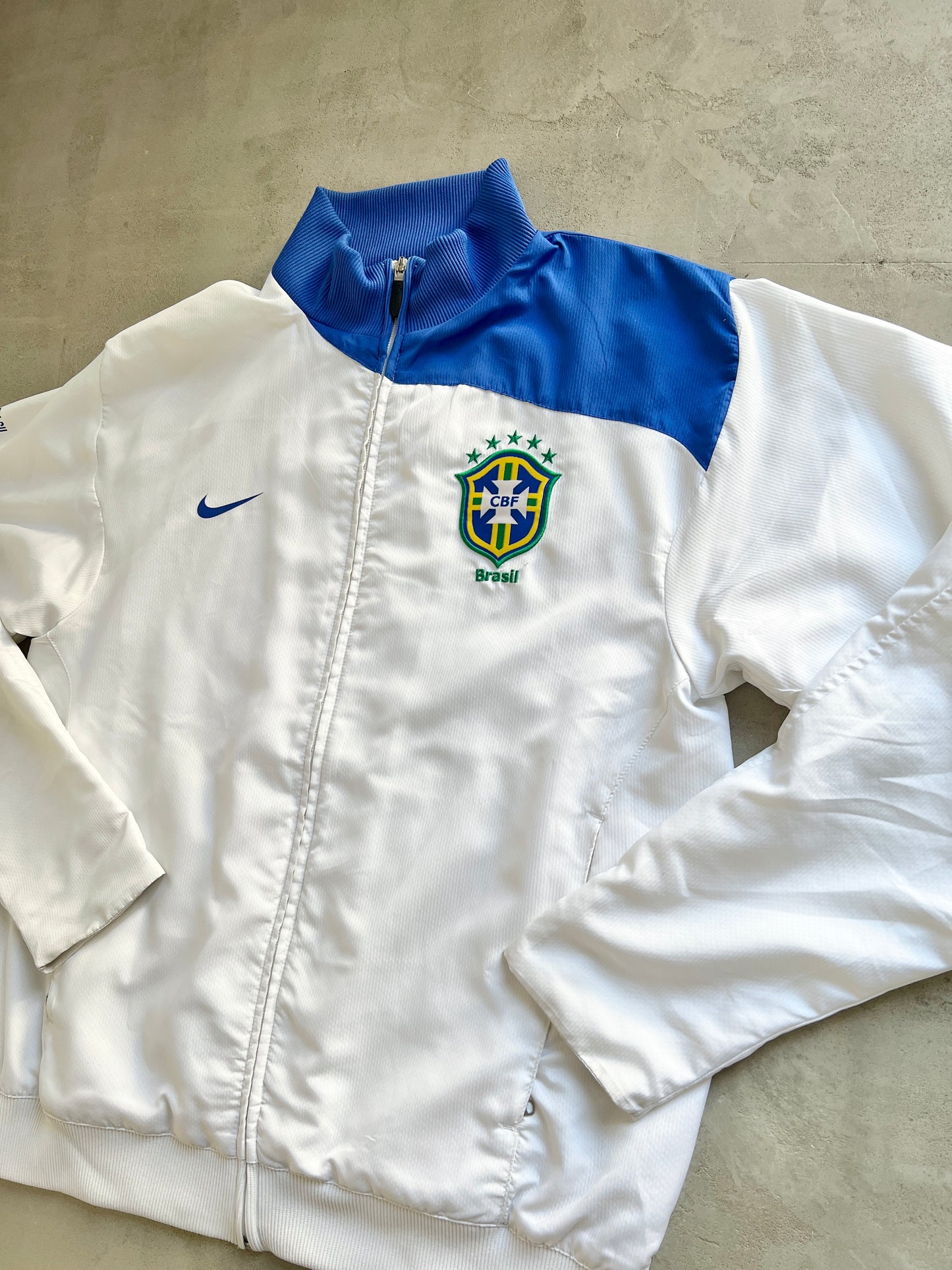WHITE/BLUE BRAZIL NIKE TRACK JACKET - 2000S - M