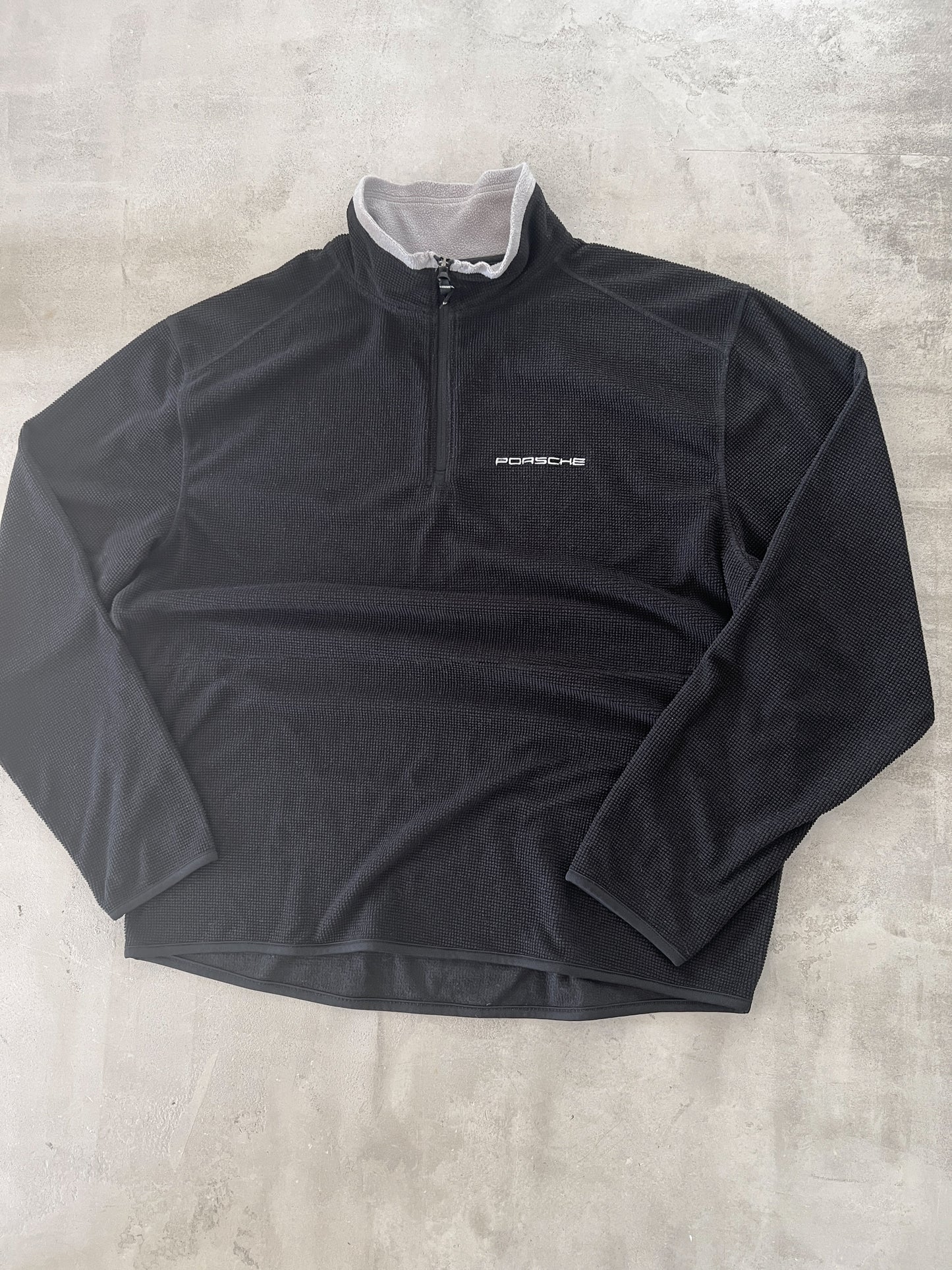 BLACK PORSCHE HALFZIP - 1990S - XL/L