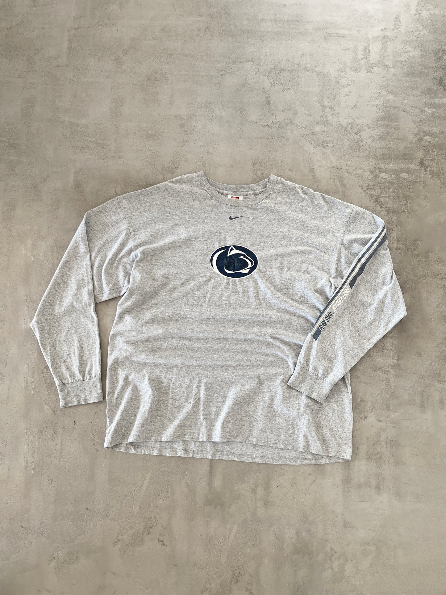GREY NIKE BASKETBALL LONGSLEEVE - 1990S - XL