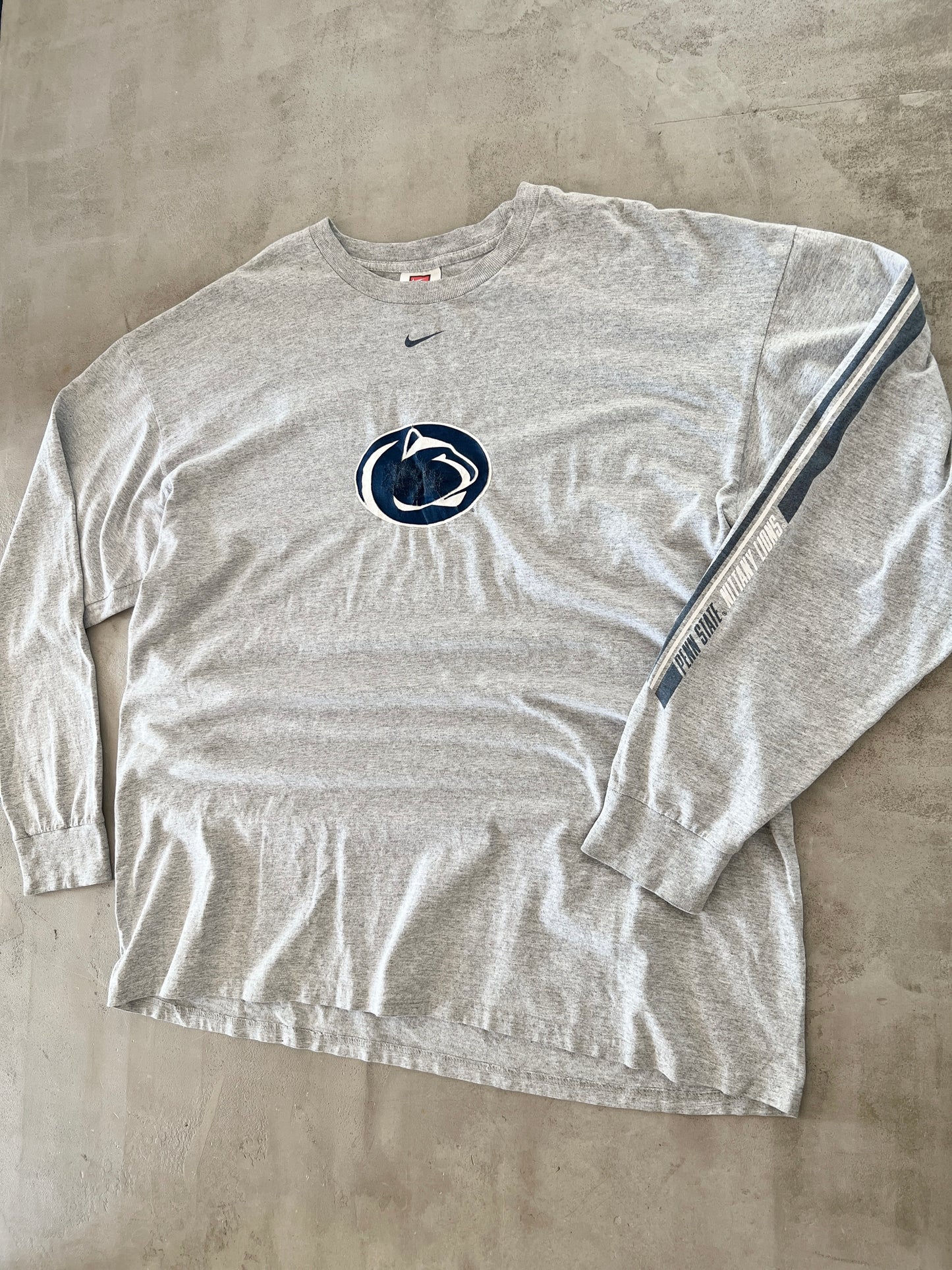 GREY NIKE BASKETBALL LONGSLEEVE - 1990S - XL