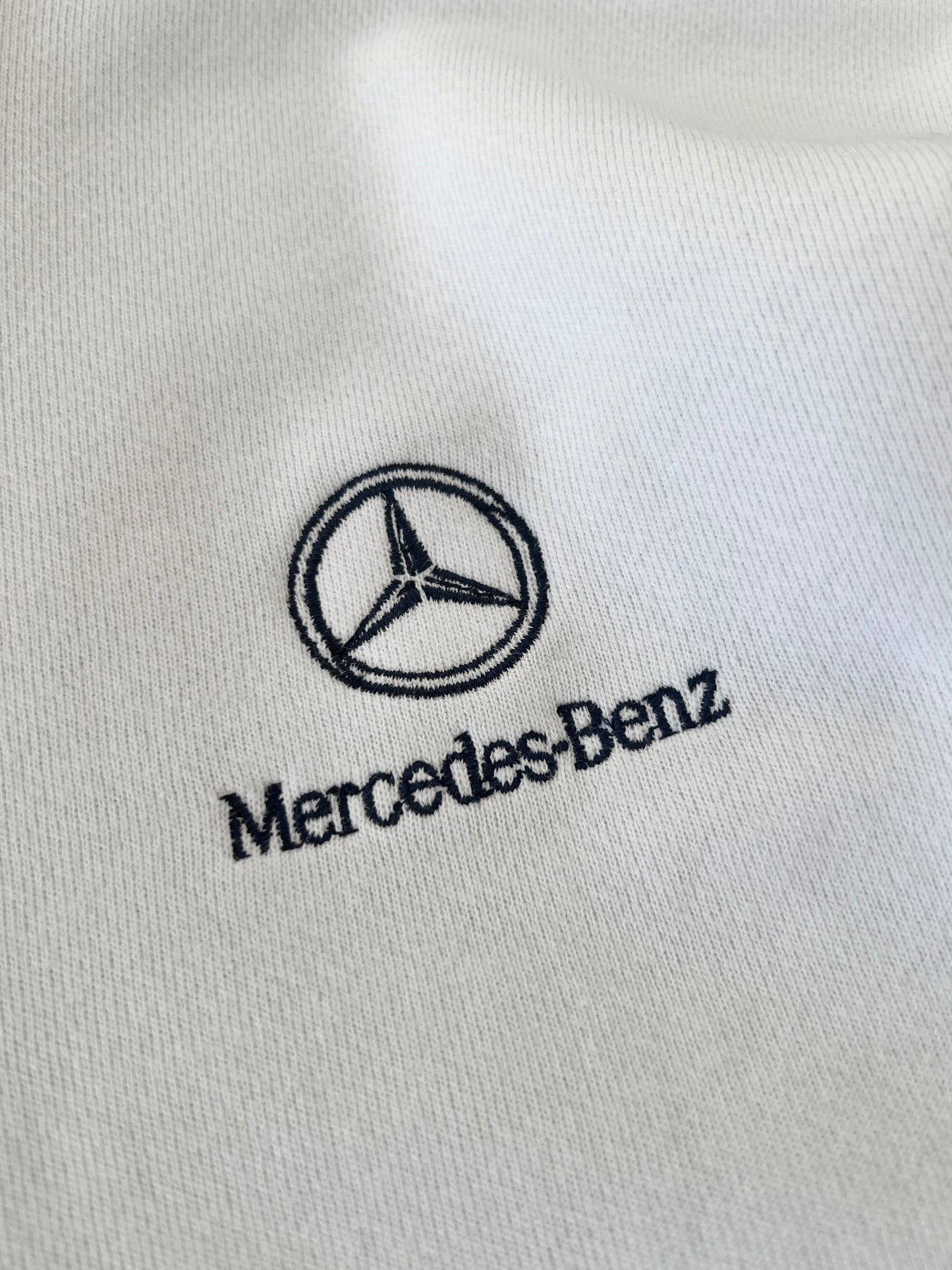 WHITE/NAVY MERCEDES BENZ SWEATER - 1990S - L/M