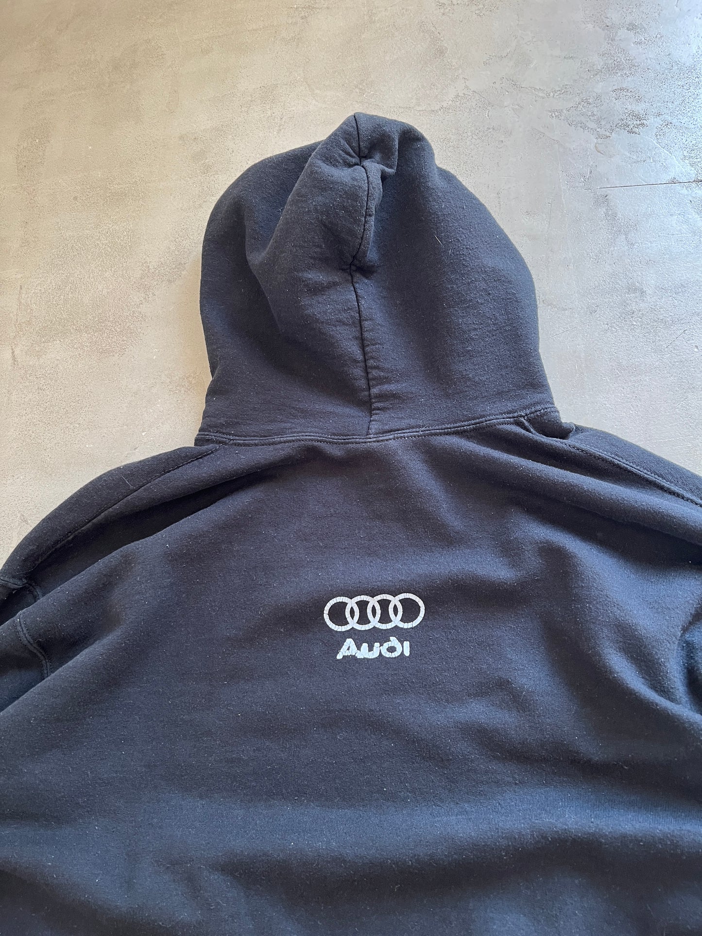 BLACK AUDI HOODIE - 1990S -M/L