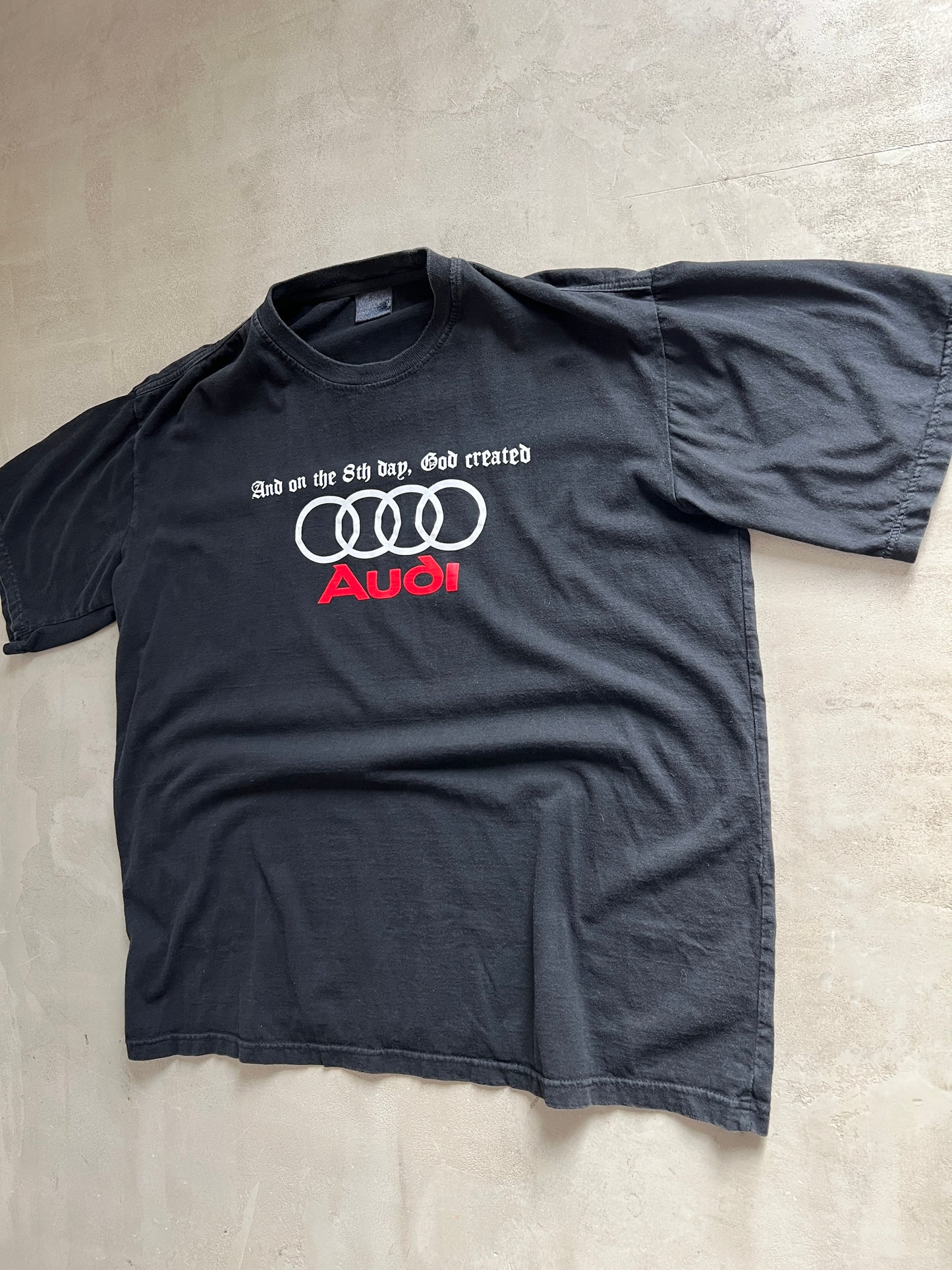 BLACK AUDI TEE - 1990S - L/XL