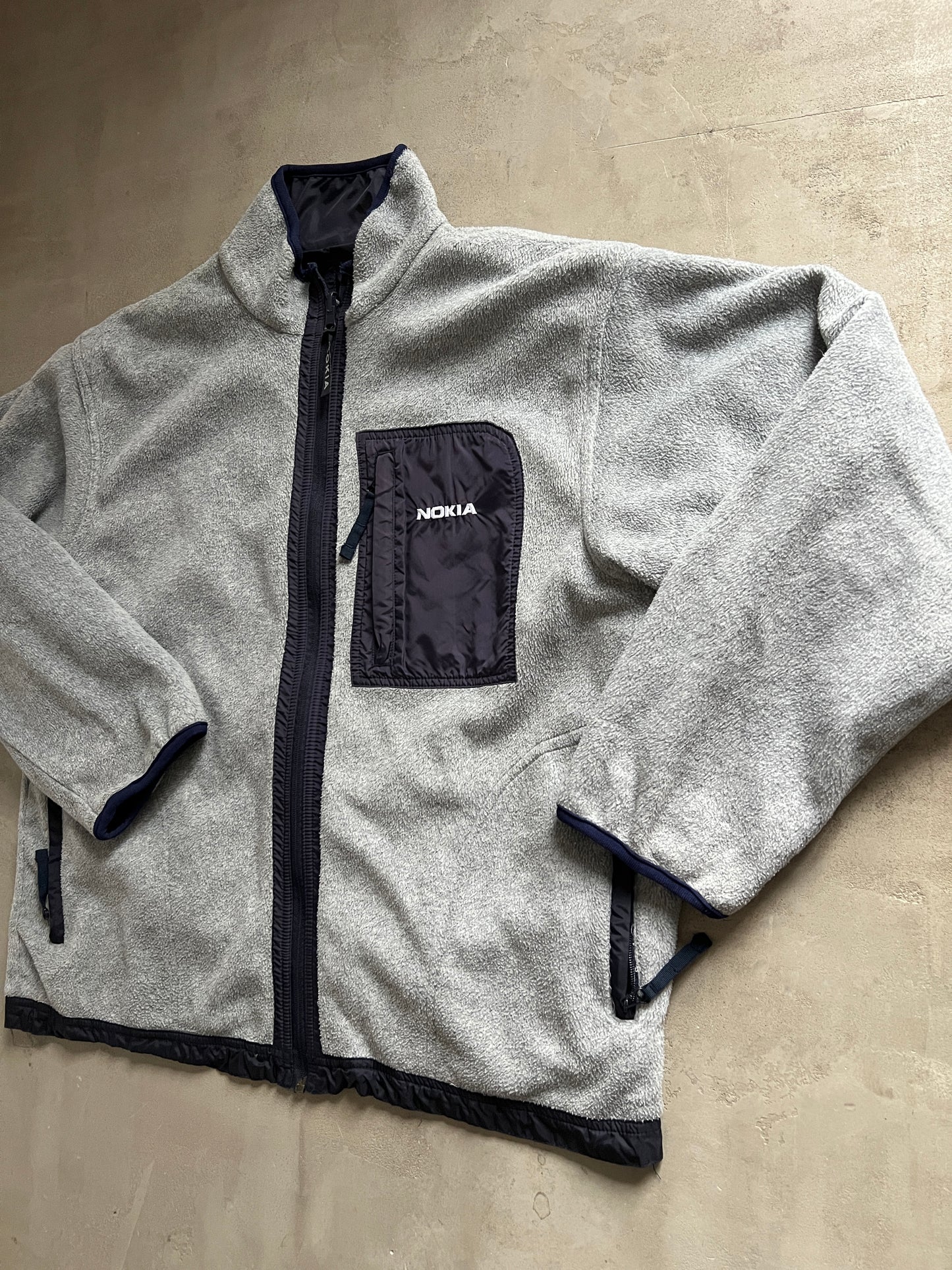 GREY/NAVY NOKIA FLEECE REVERSIBLE - 2000S - L/XL