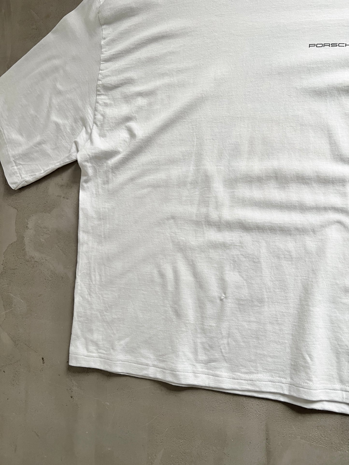 WHITE PORSCHE TEE - 1990S - L