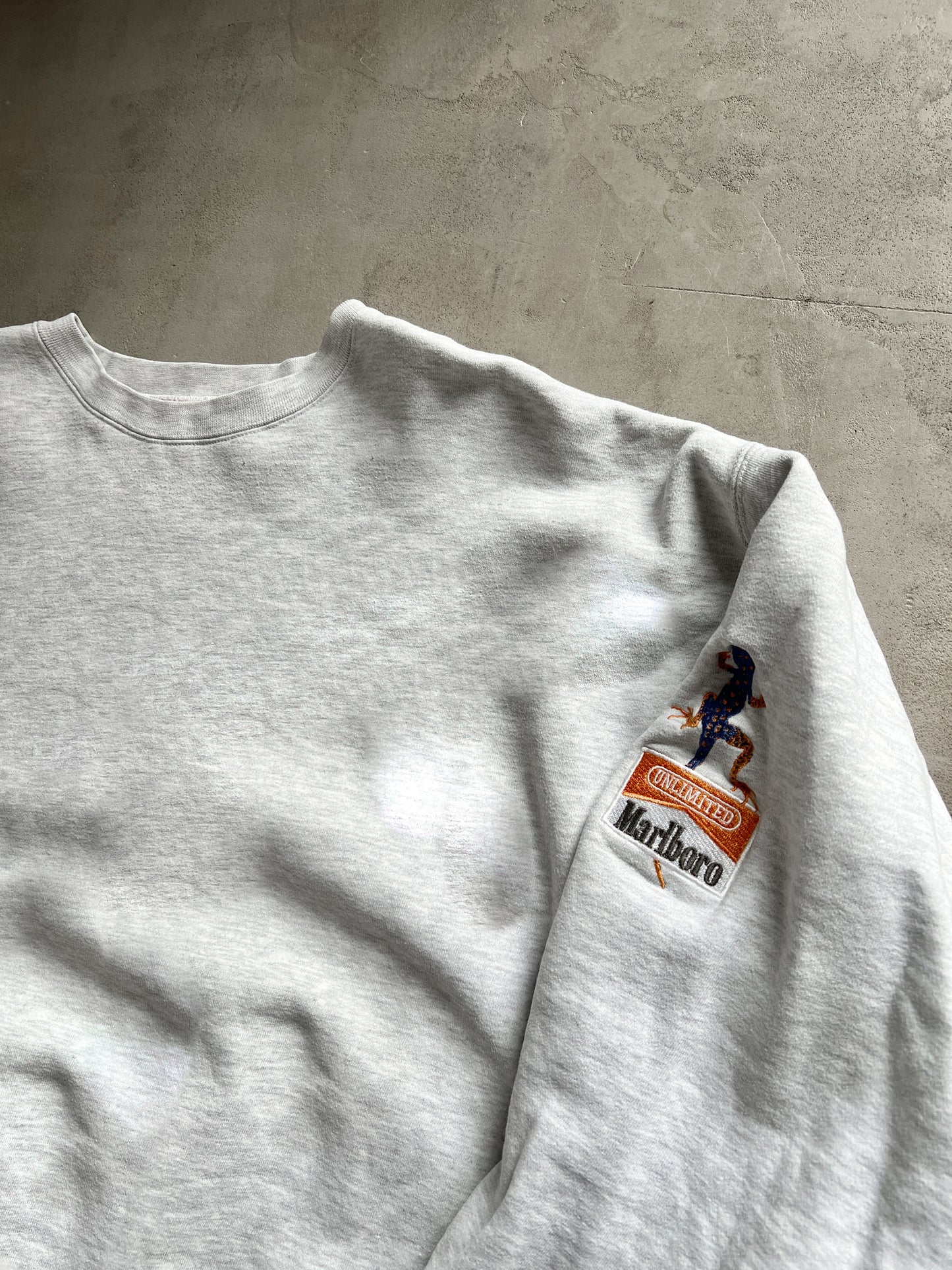 GREY MARLBORO SWEATER - 1990S - XL/L