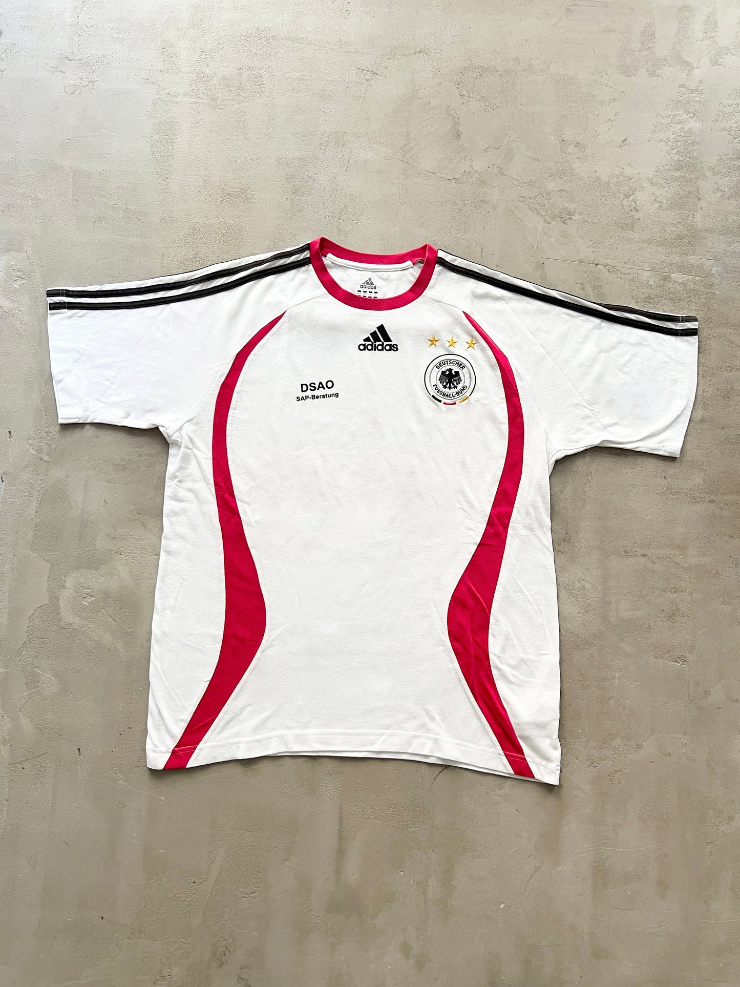 WHITE/RED GERMANY WORLD CUP 2006 TEE - L