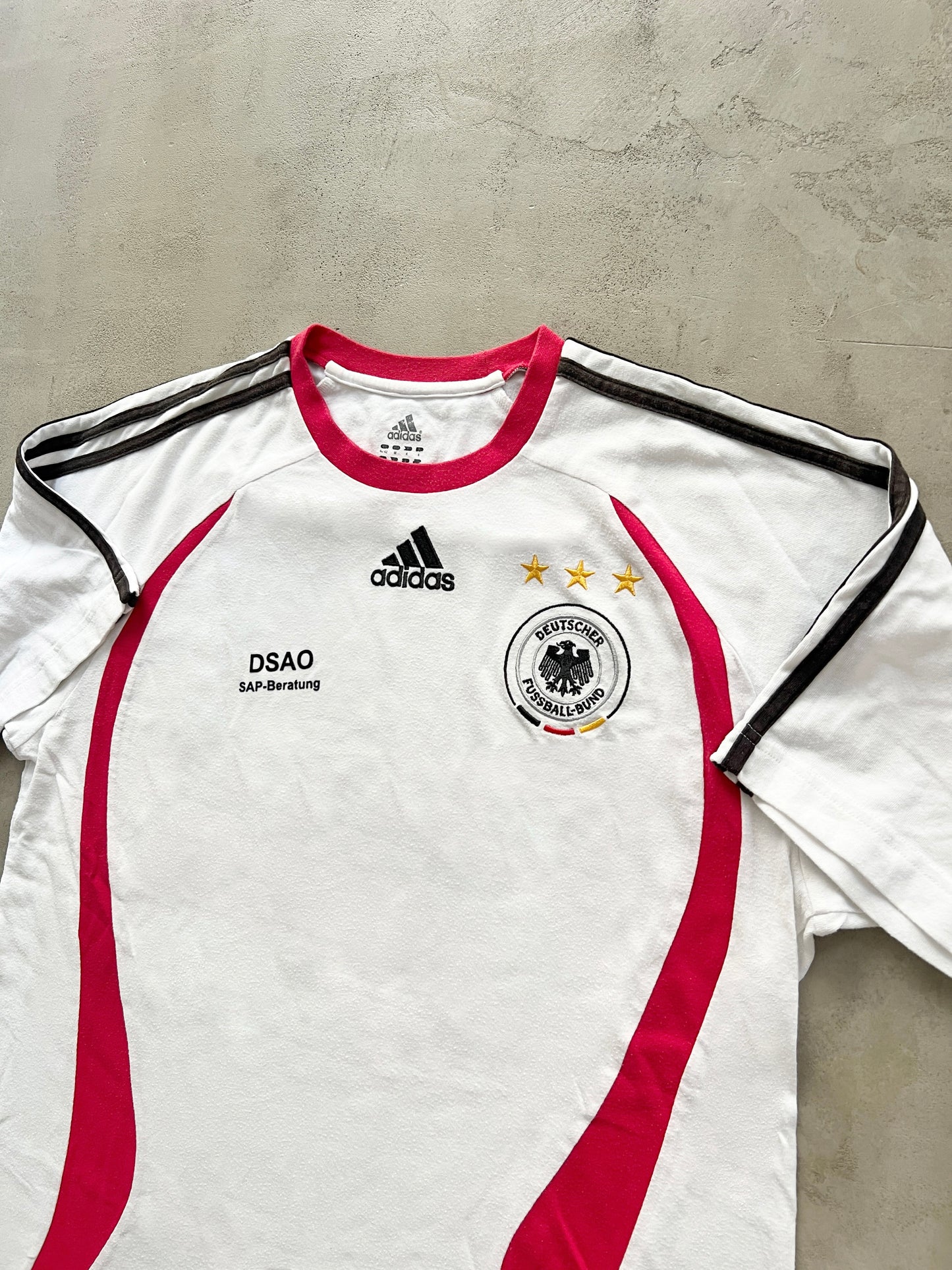 WHITE/RED GERMANY WORLD CUP 2006 TEE - L