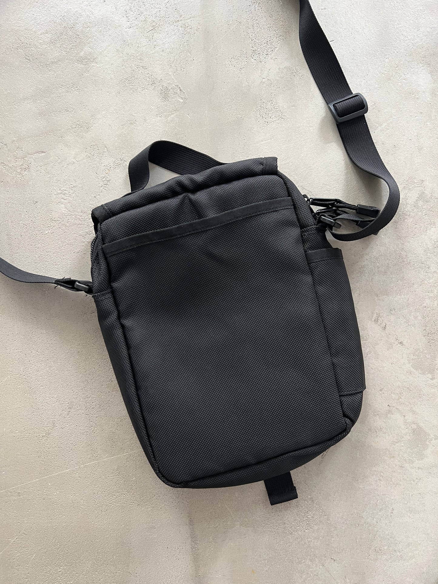 BLACK THE NORTH FACE BAG - 2000S