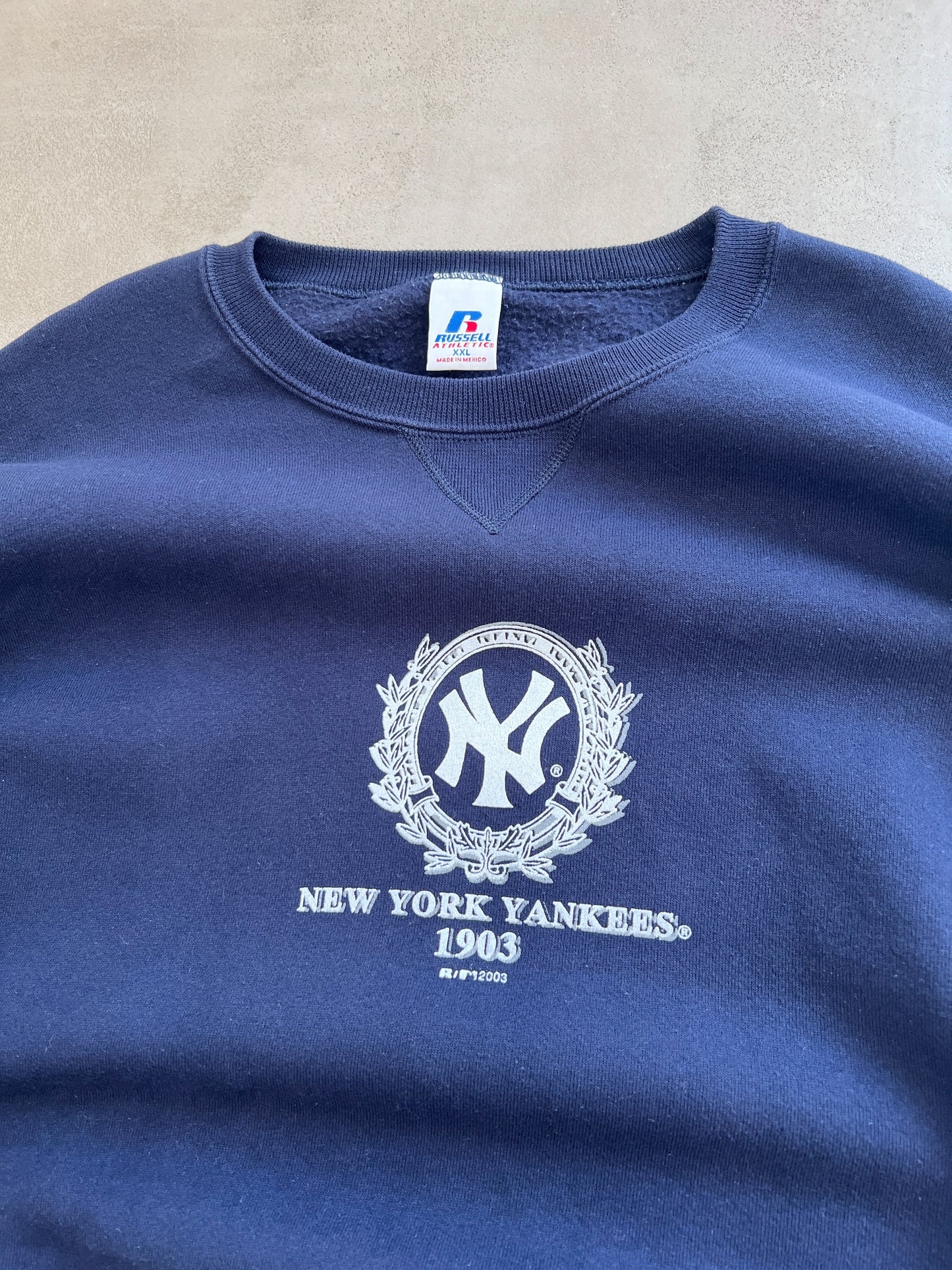 NAVY YANKEES RUSSELL SWEATER - 1990S - XL/XXL