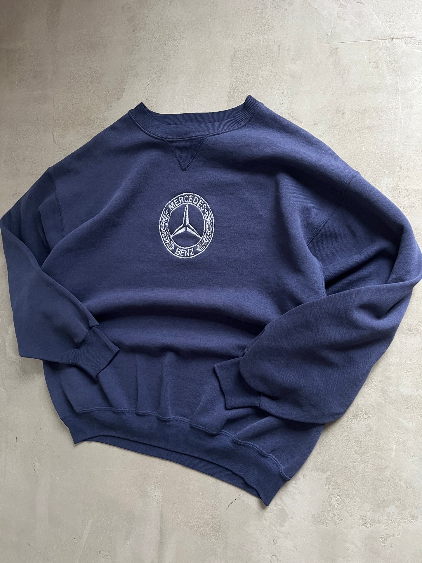 NAVY MERCEDES BENZ SWEATER - 1990S - L