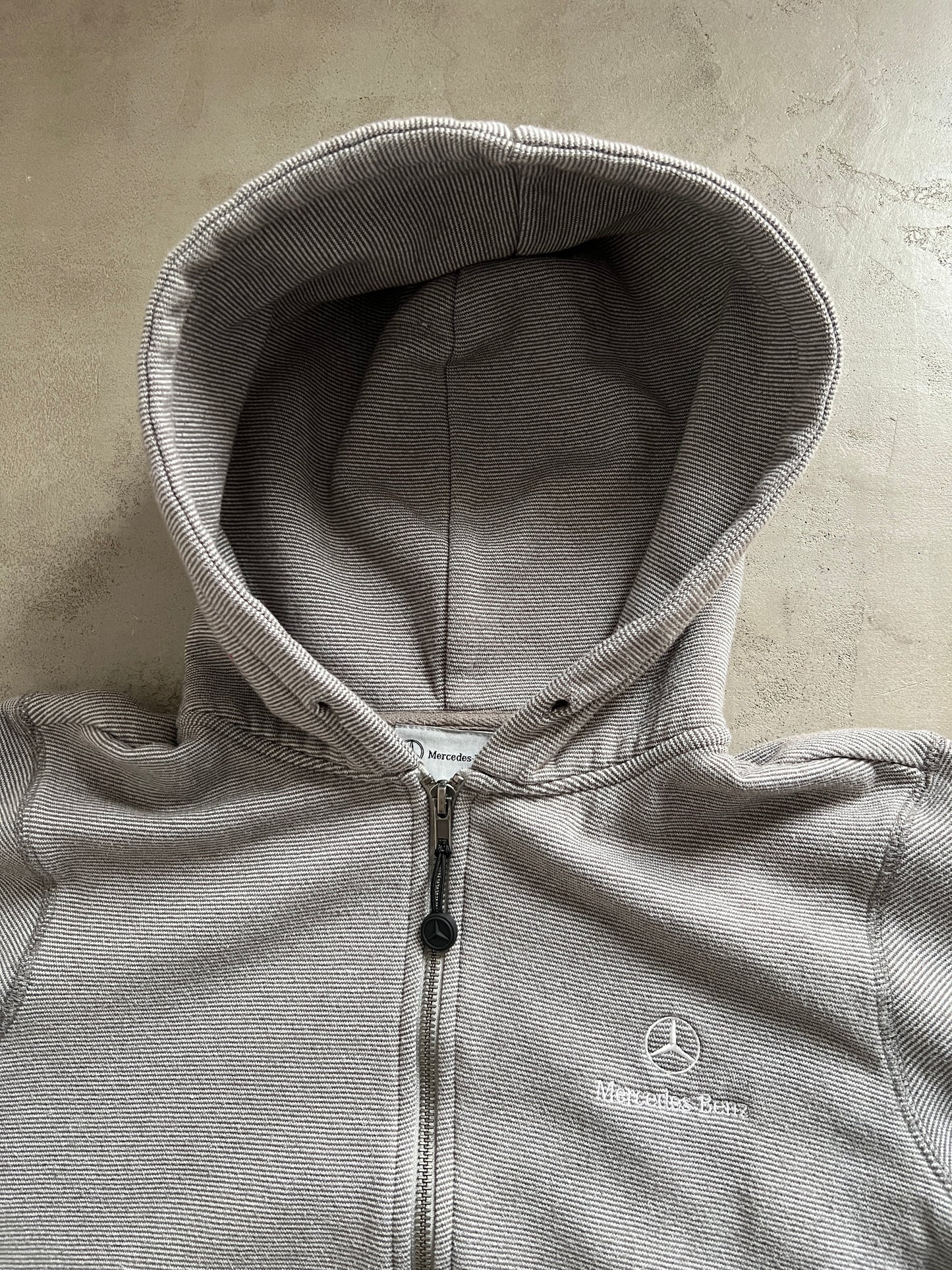 GREY MERCEDES BENZ ZIP UP HOODIE - 2000S - S/XS