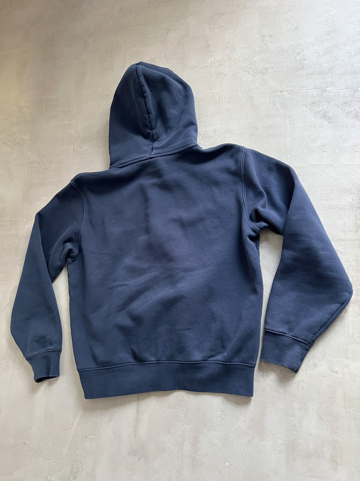 NAVY APPLE RUSSELL ZIP UP HOODIE - 1990S - M