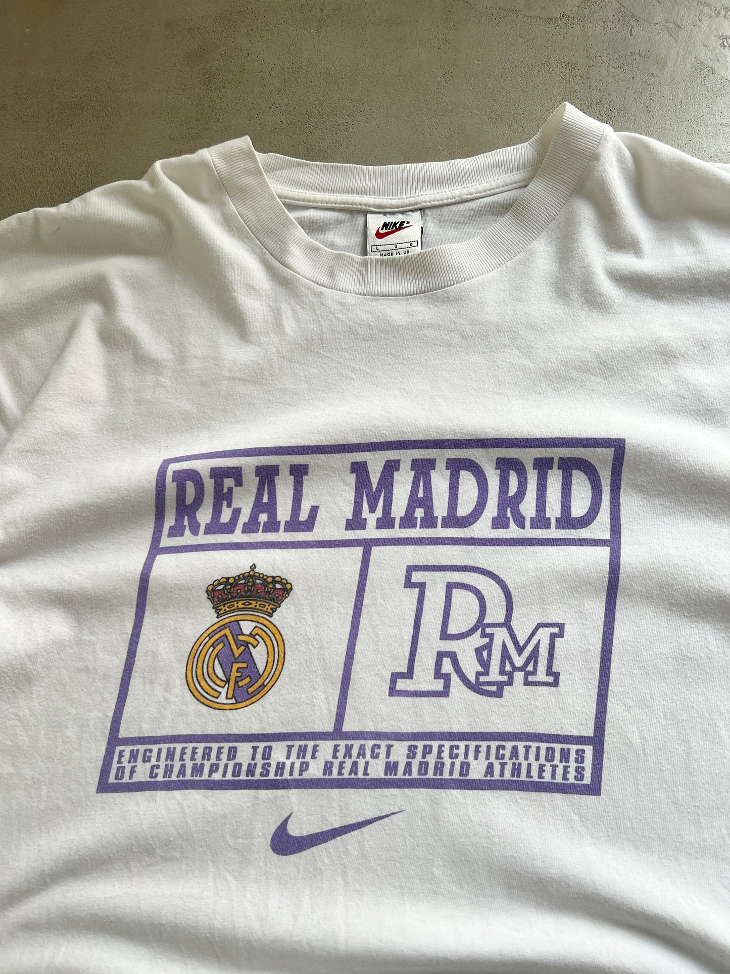 WHITE/PURPLE REAL MADRID NIKE TEE - 1990S - L