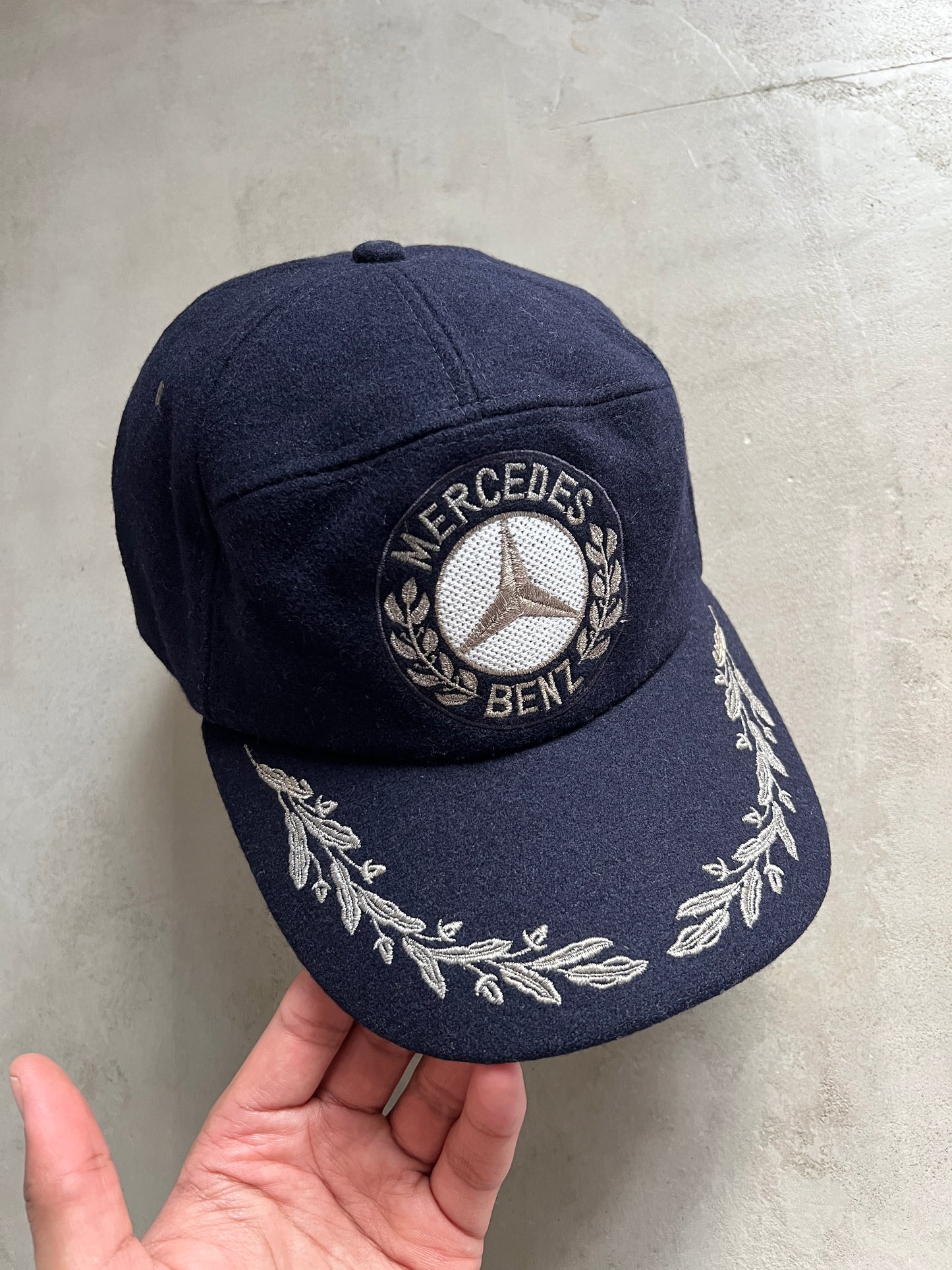 NAVY/SILVER MERCEDES BENZ CAP - 1990S