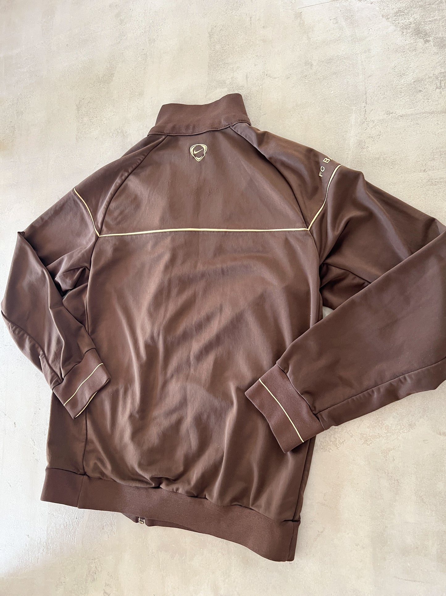 MOCHA FC BARCELONA NIKE TRACK JACKET - 2000S - L