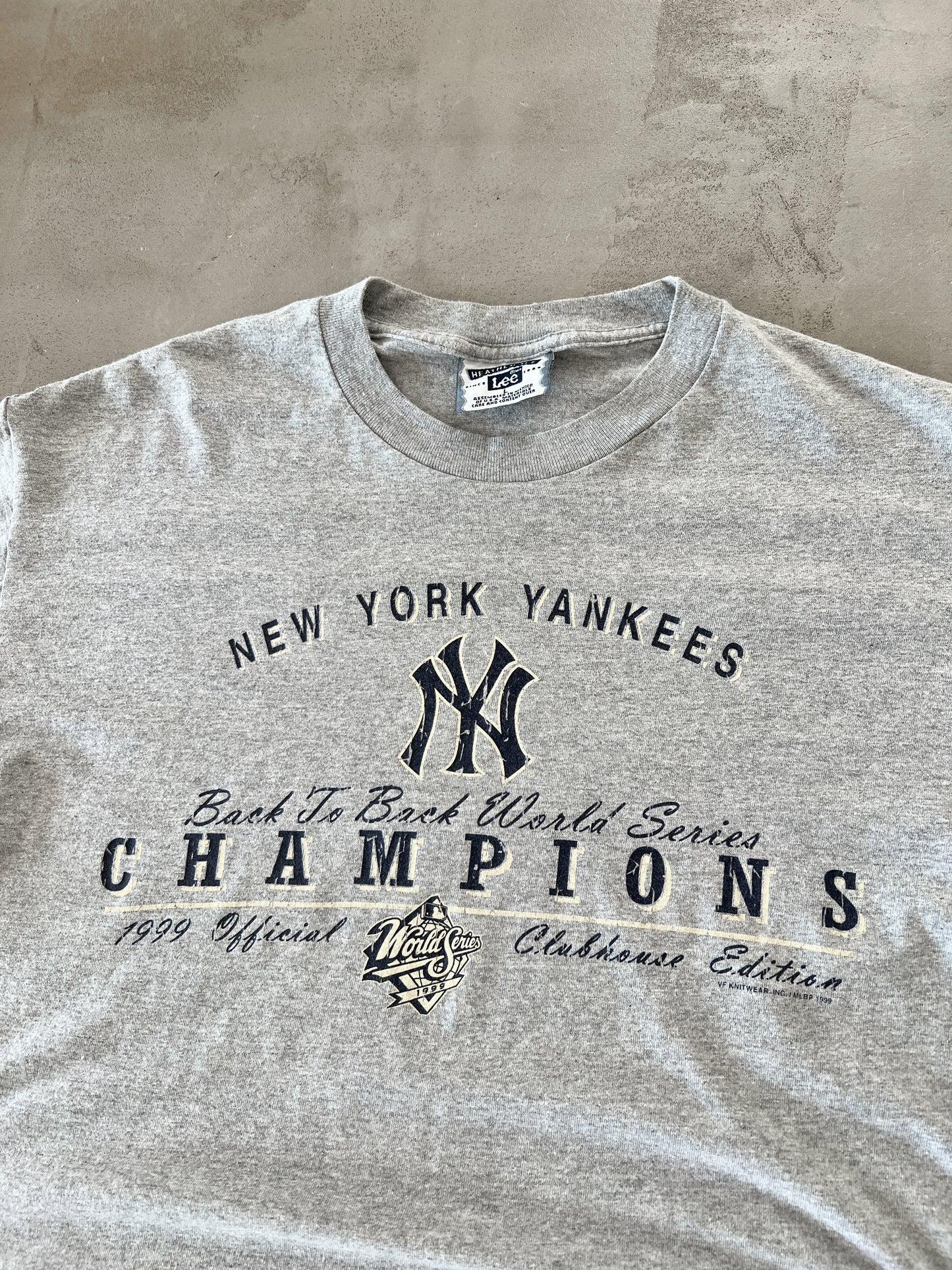 GREY YANKEES TEE - 1990S - L
