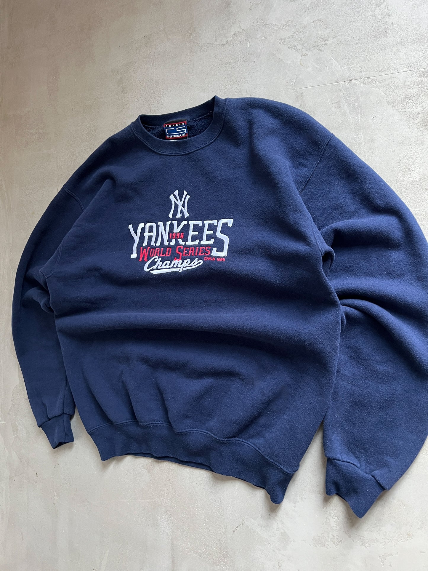 NAVY YANKEES SWEATER - 1996 - L