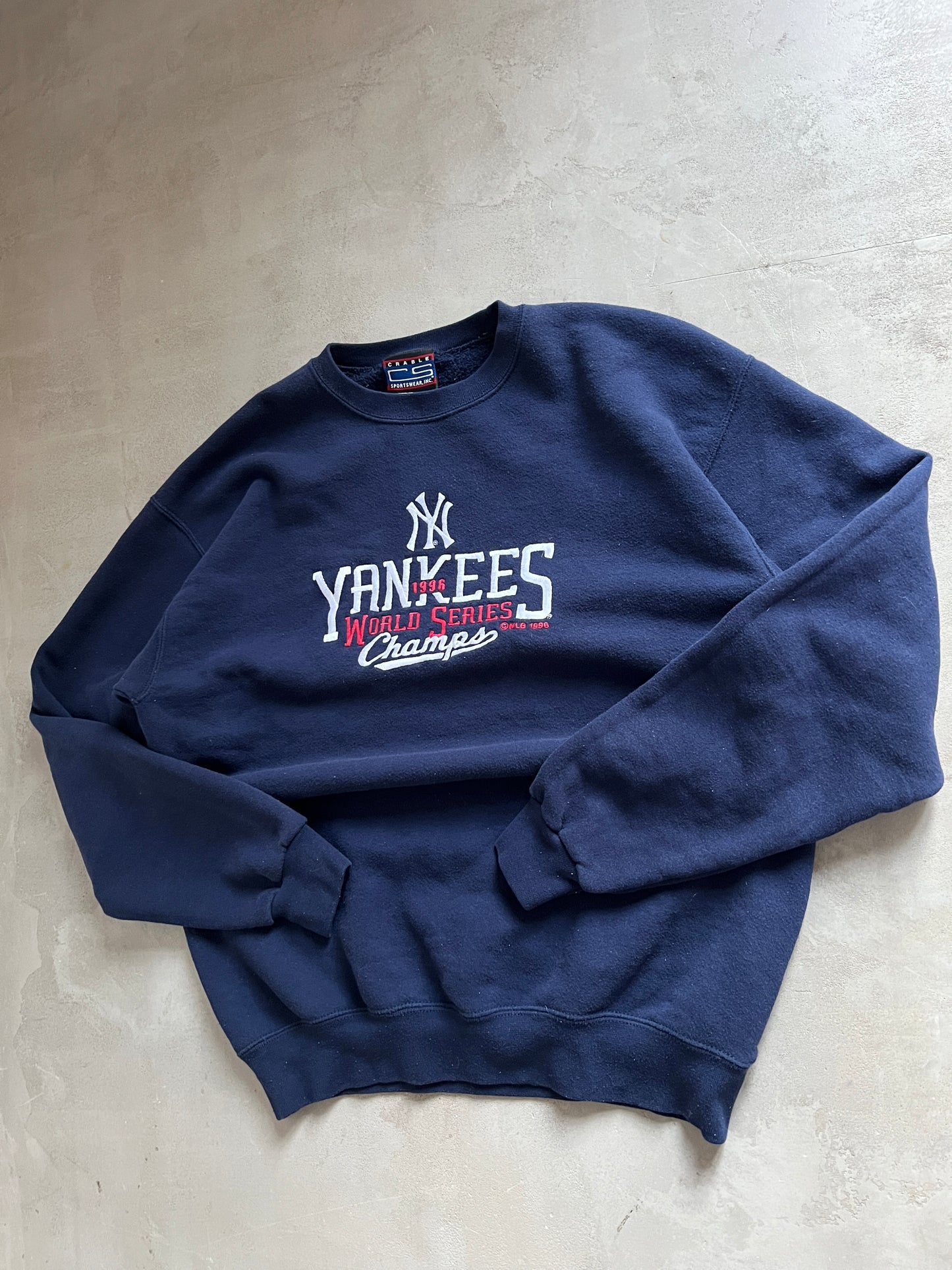 NAVY YANKEES SWEATER - 1996 - L